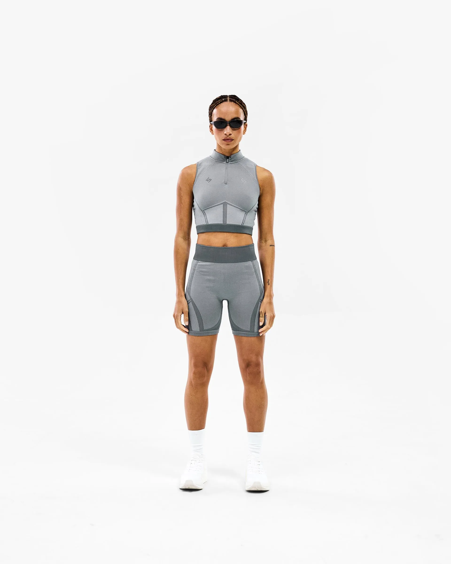 247 Hydro Seamless Training Short - Ice Grey Warm Weather Wear Wedges