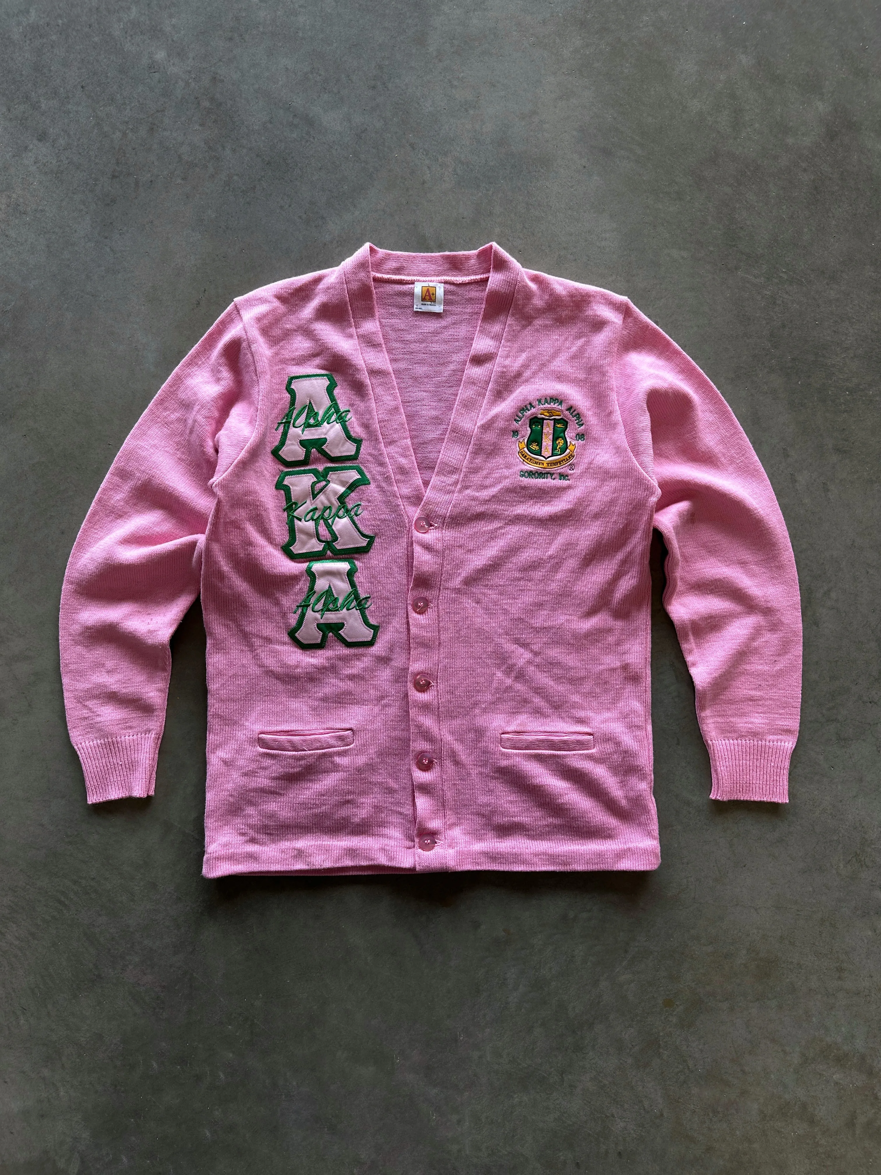 Ventilated Panels Warm Fabric 90s Alpha Kappa Alpha cardigan (L)