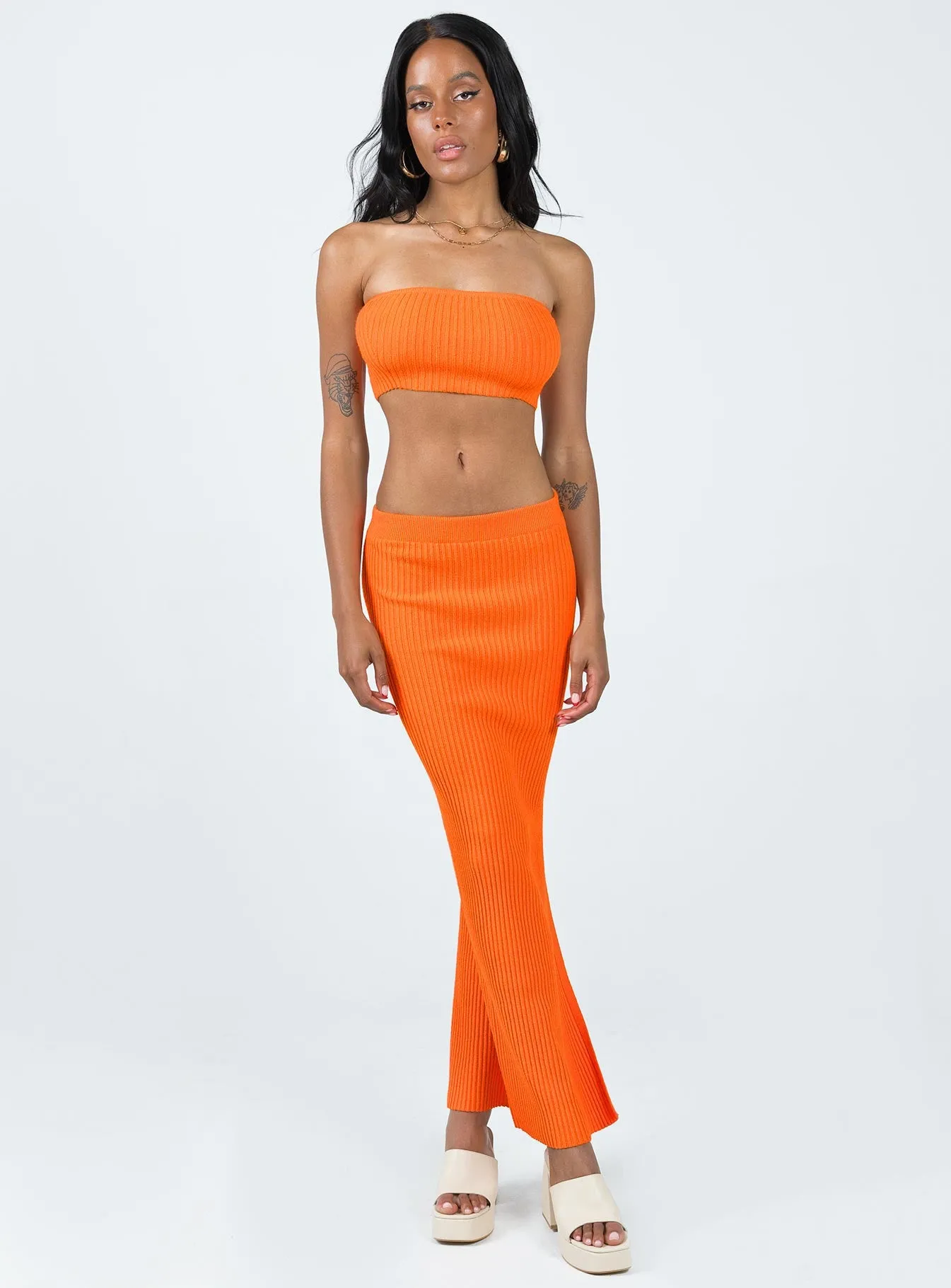 Young adult Fashion Energy Abrielle Set Orange