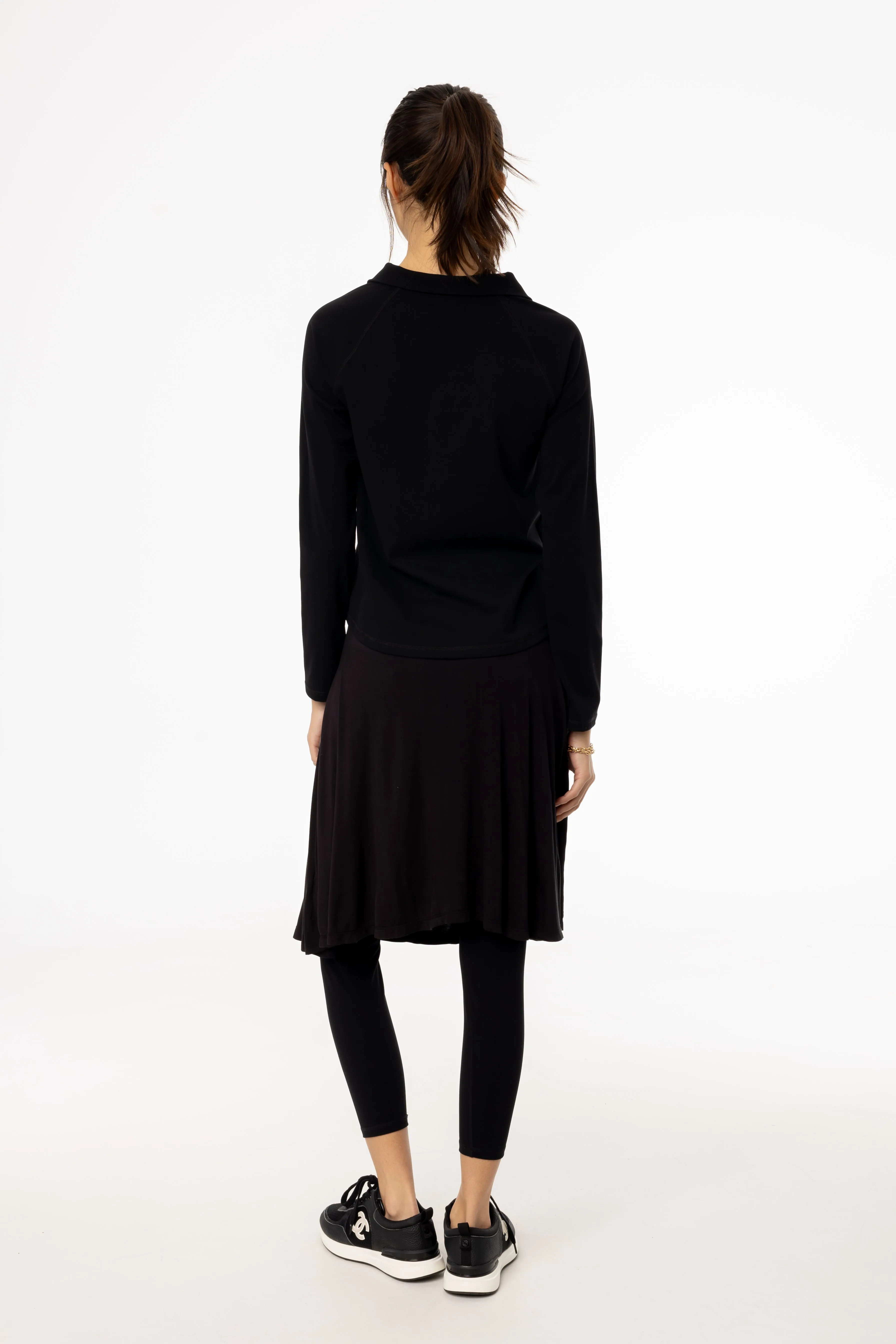 Minimal Touch Family Celebration Black Short Flare Skirt