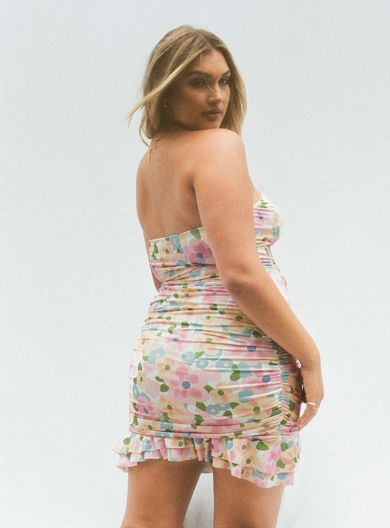 EasyCareMaterial Flattering Silhouette Adore You Strapless Mini Dress Yellow Multi