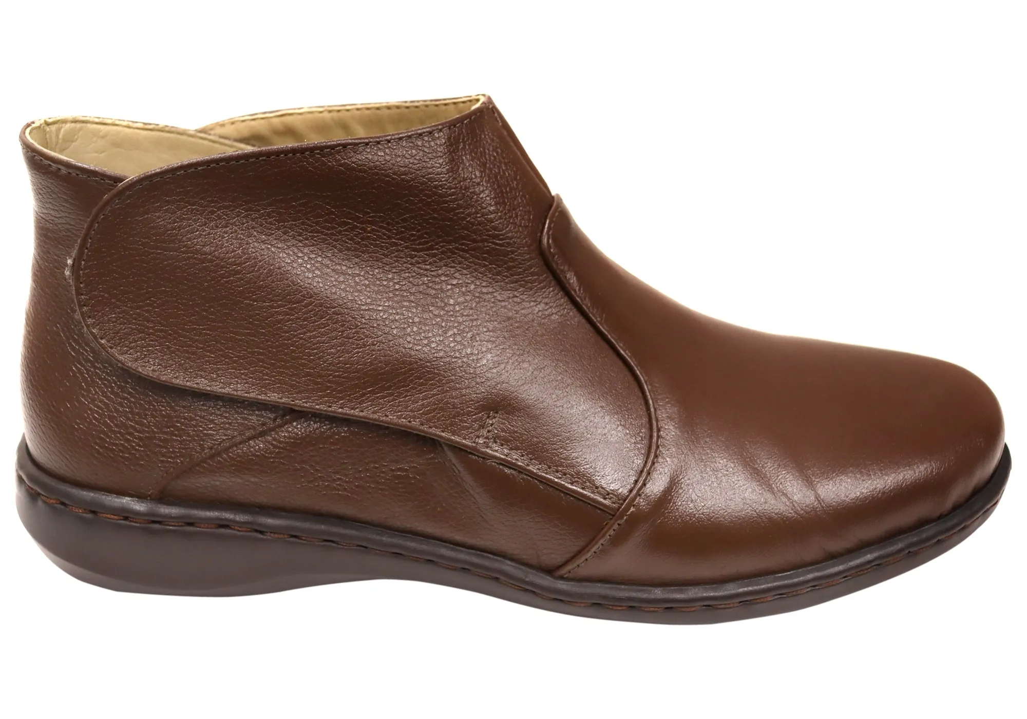 Outdoor Purpose Opananken Tilly Womens Comfortable Brazilian Leather Ankle Boots