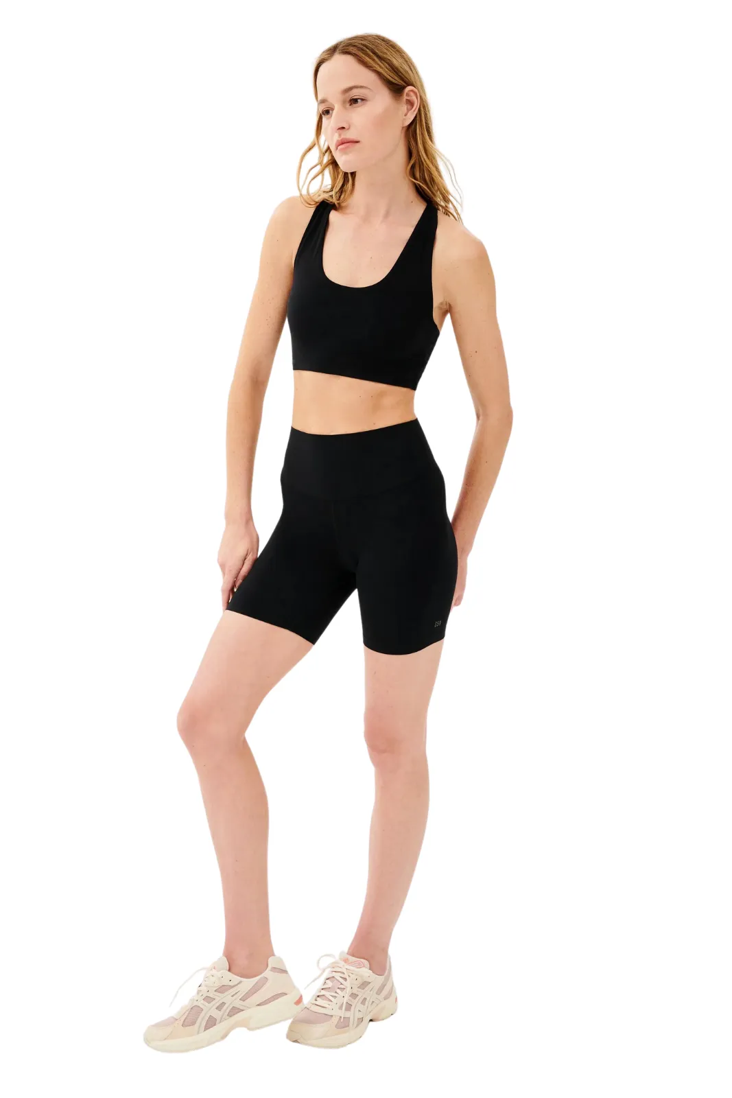 WaterResistantFinish Airweight High Waist 6" Short, Black