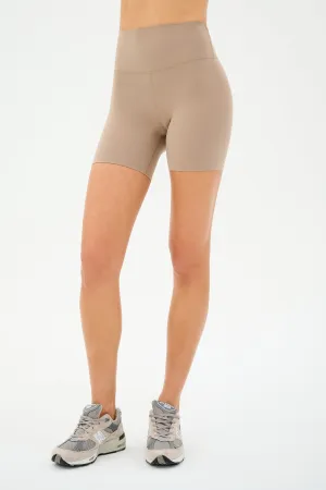 cycling outfit Airweight High Waist Short - Latte