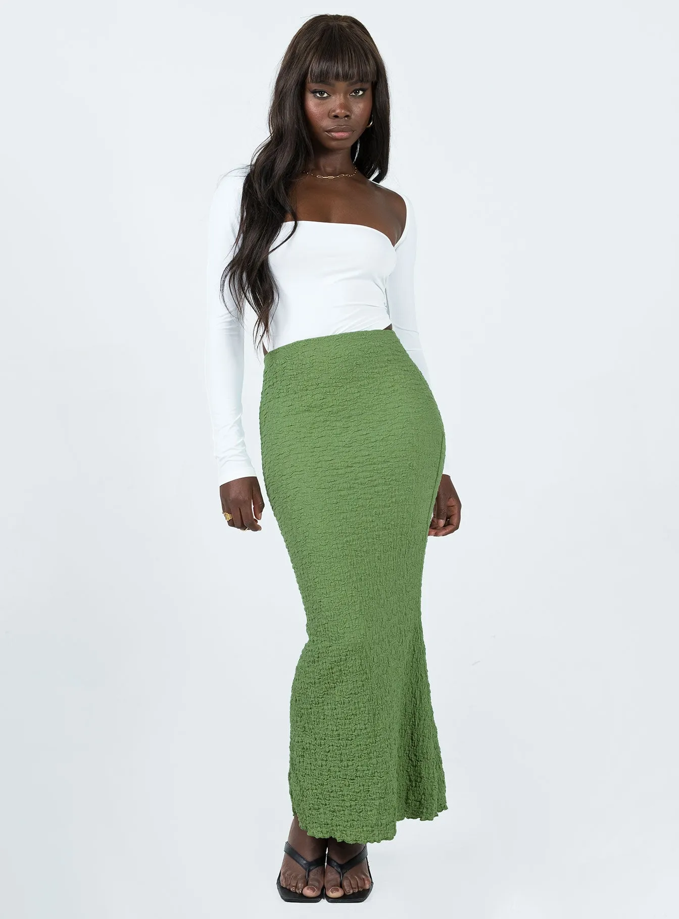 Rubes Midi Skirt Green Elastic hemline lace accents