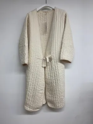 Hope Fit Warm Outerwear Akoya Organic Cotton Quilted Jacket in Off White