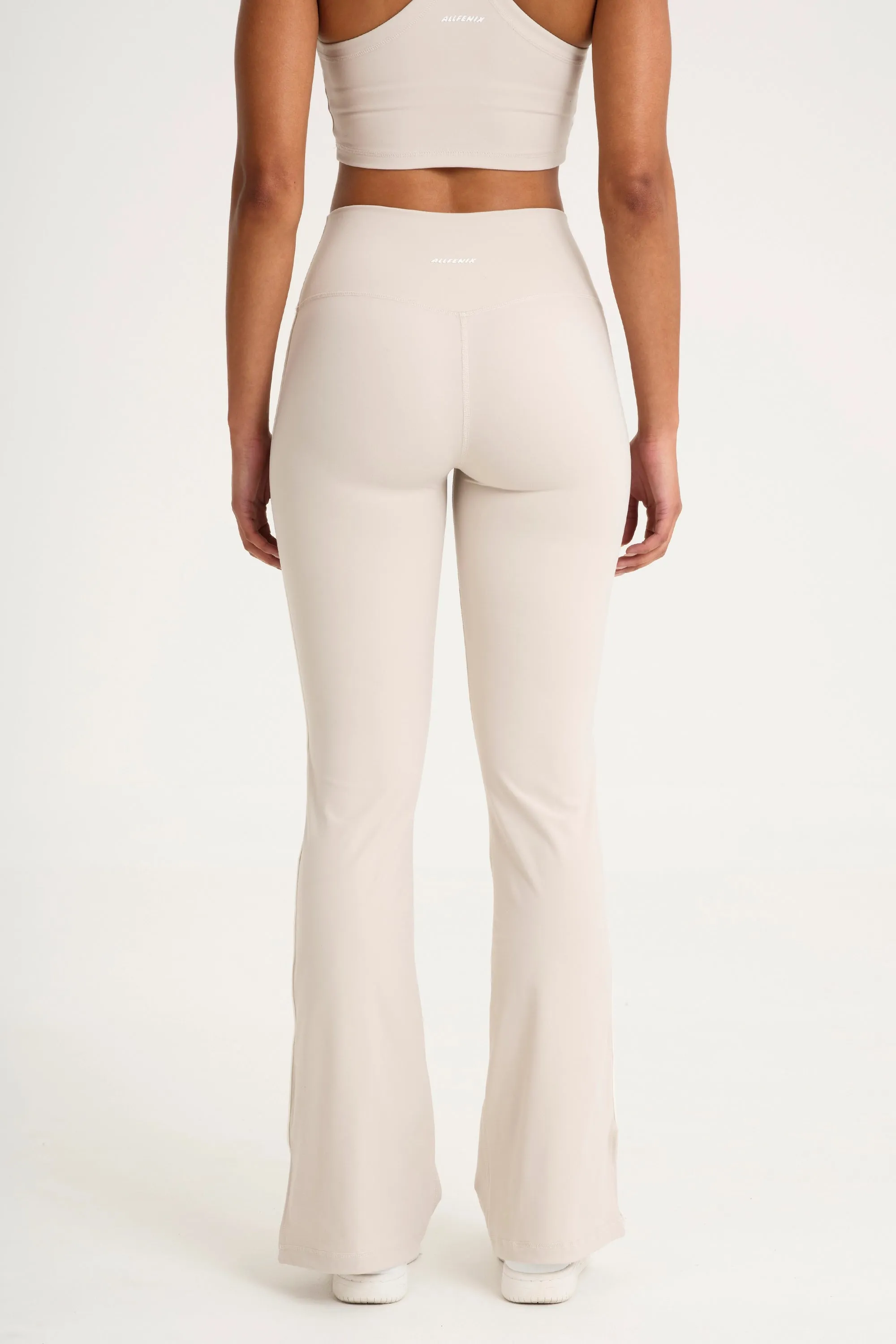 Light Fit ALLFENIX CloudCore Contrast Flared Legging