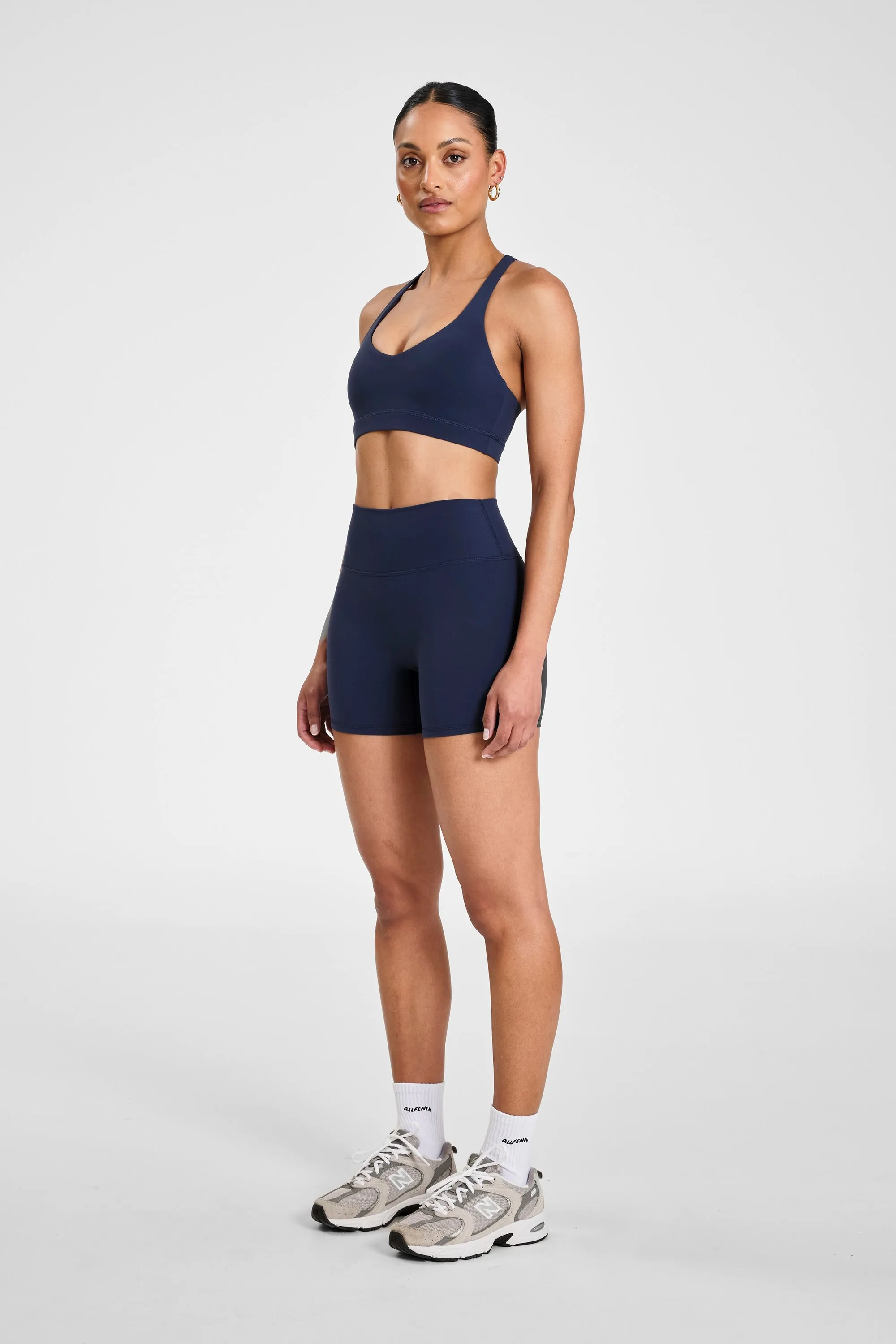 ALLFENIX CloudCore Cross Back Sports Bra Mix and match seams Secure Support