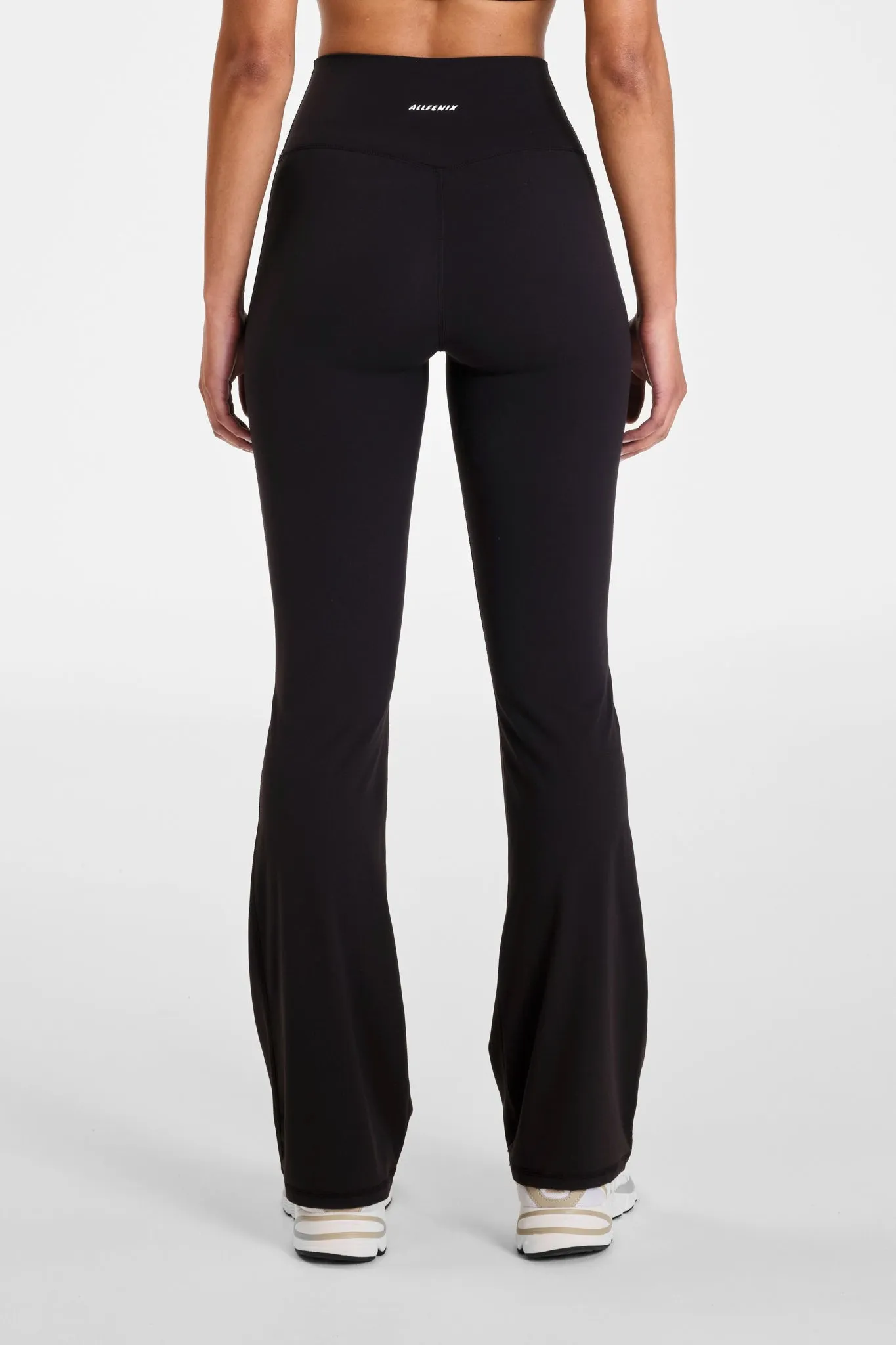 ALLFENIX CloudCore Flared Legging Petite Size Work Commute Fashionable Wear