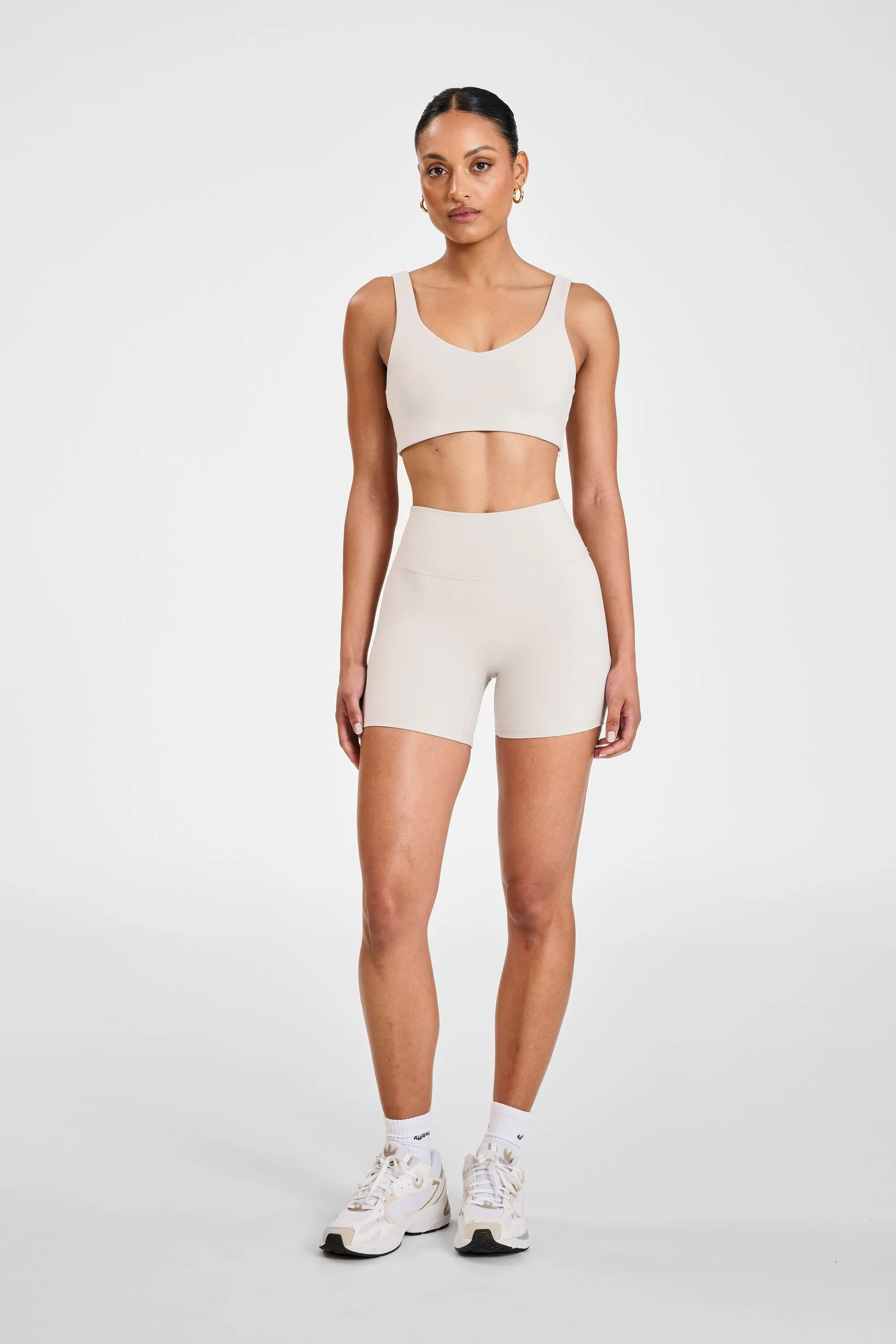 Smooth Closure ALLFENIX CloudCore Open Back Sports Bra