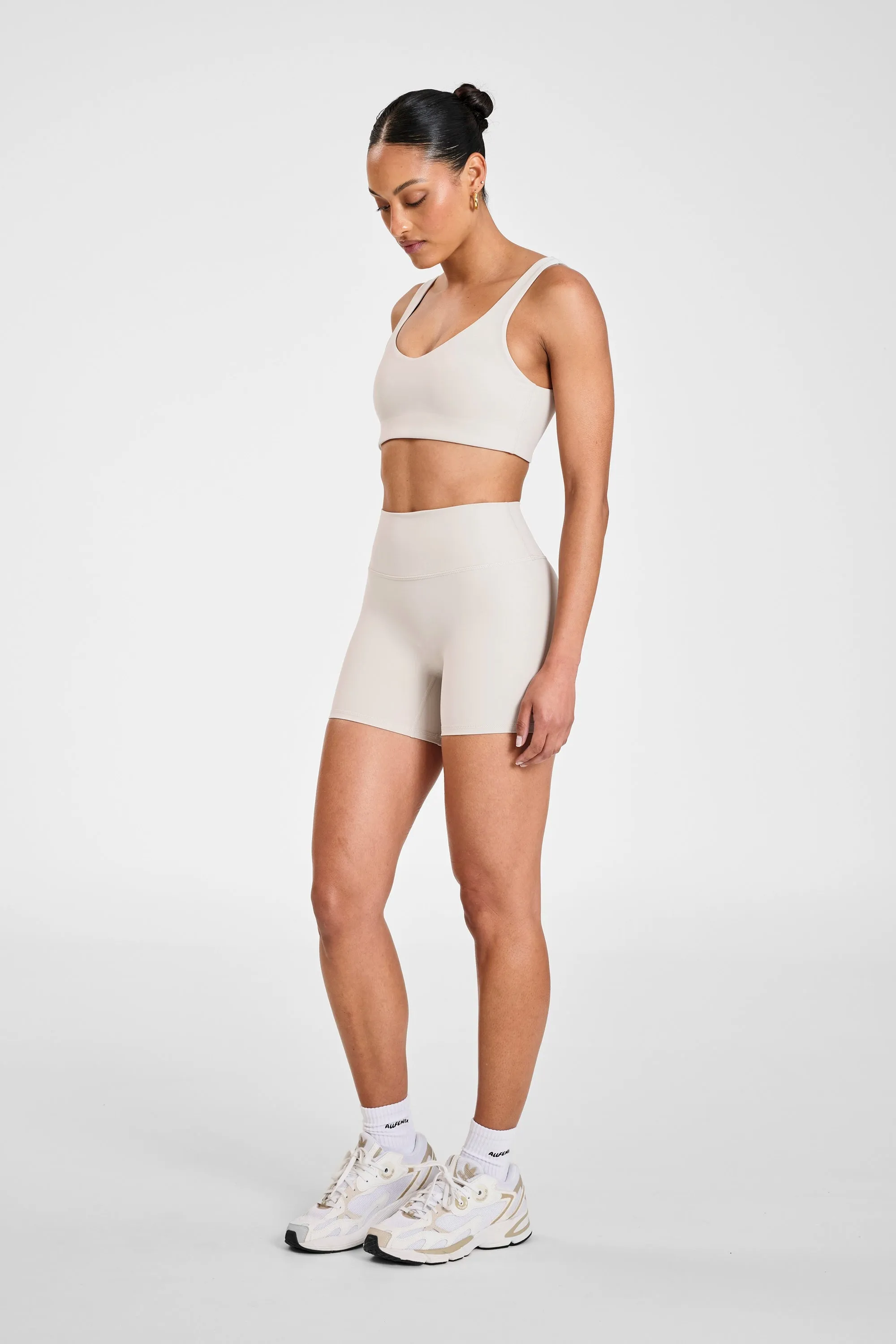 ALLFENIX CloudCore Open Back Sports Bra Floral activewear