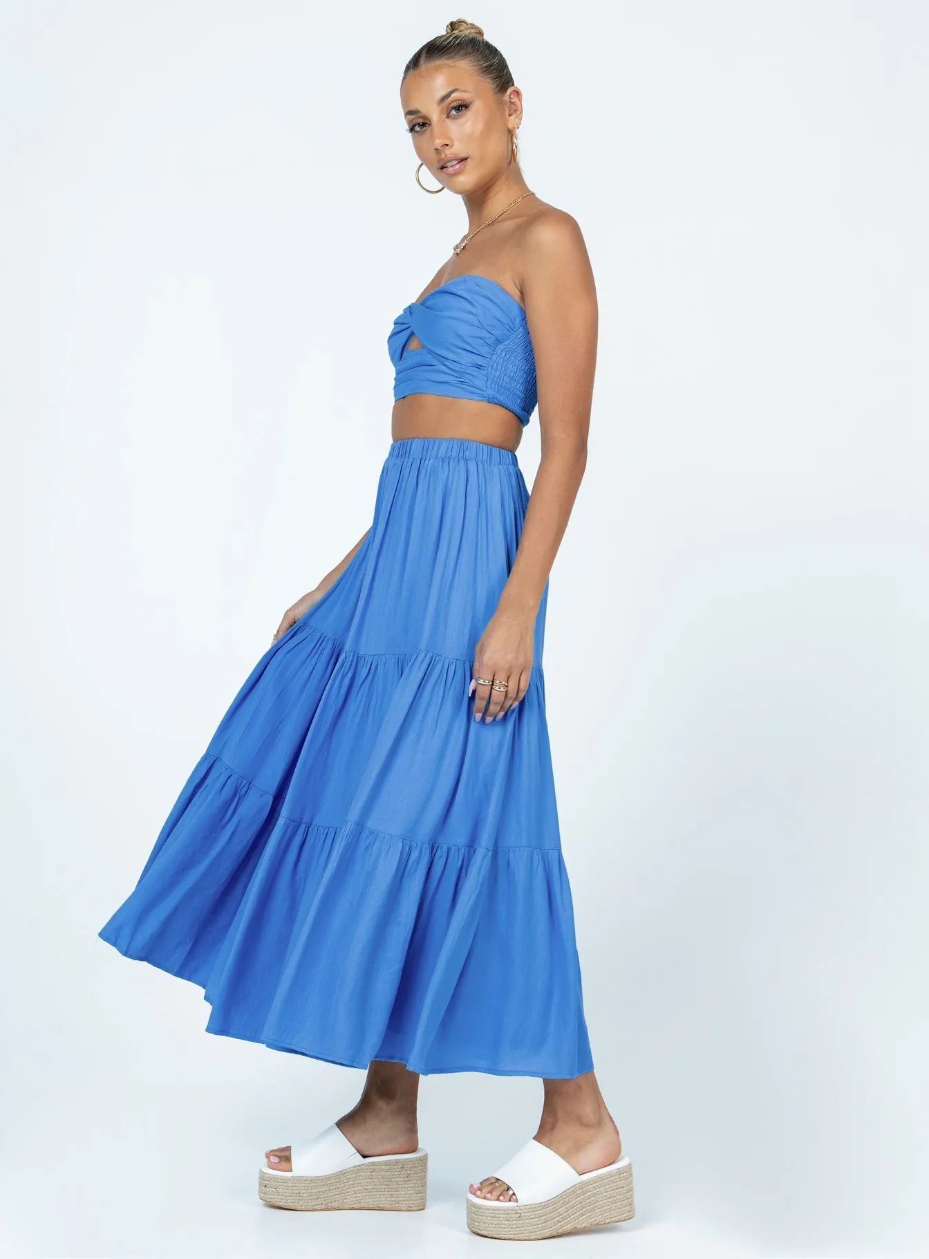 Allie Set Blue Non see through Fashion Detail