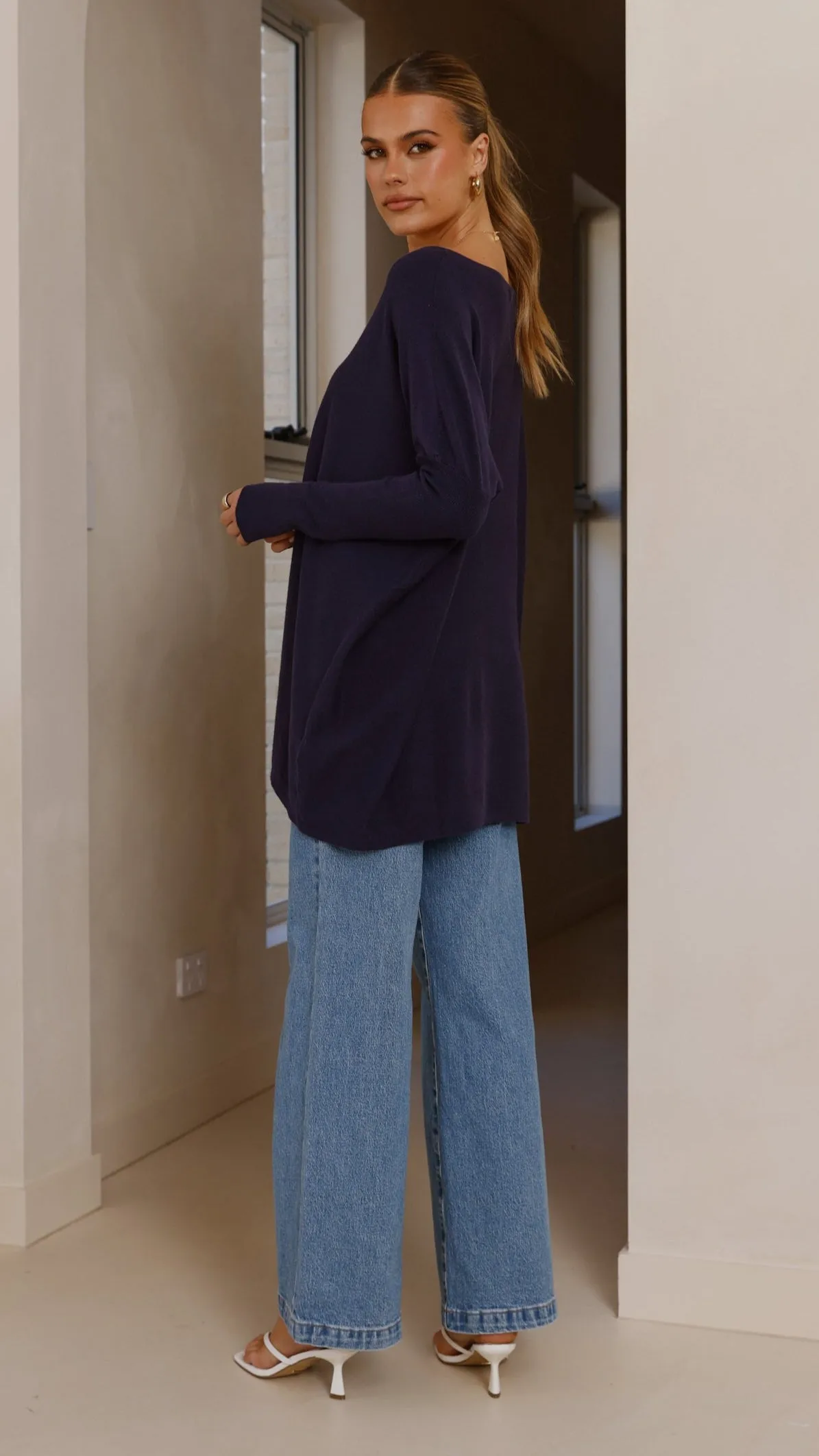 Thermochromic Fiber Applications Casual Cool Amalia Knit Top - Navy