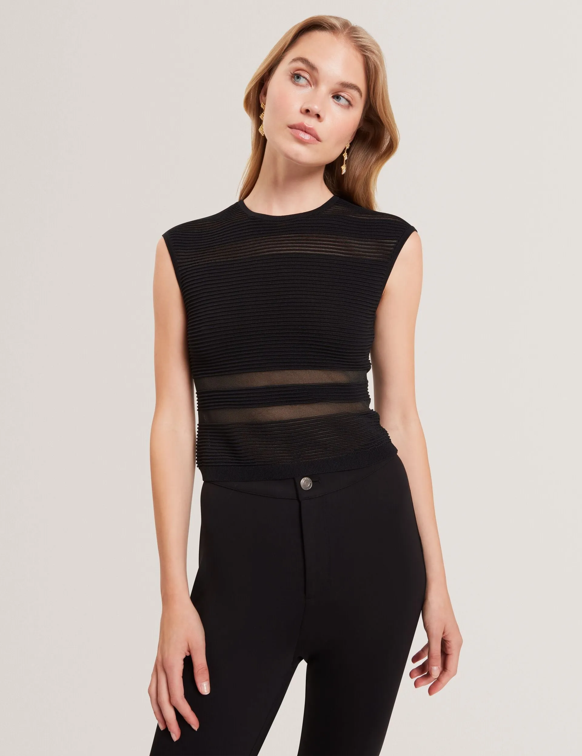 Mood Wear Lightweight Form AMBERIA | BLACK
