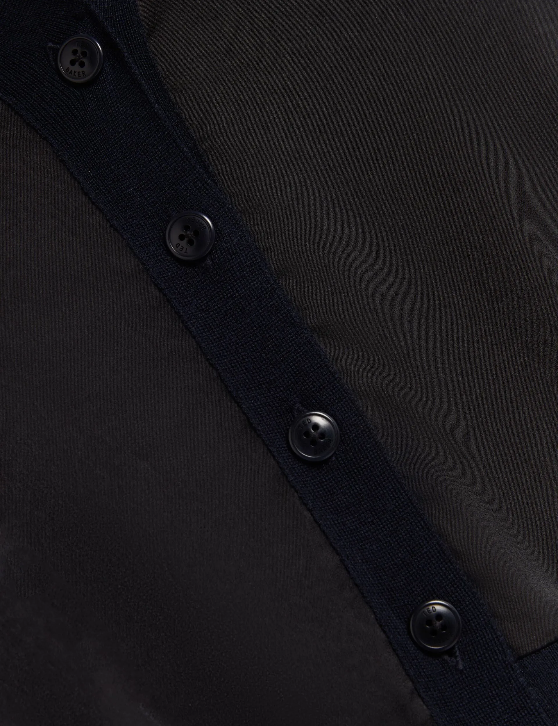 OFINA | BLACK Office Layer