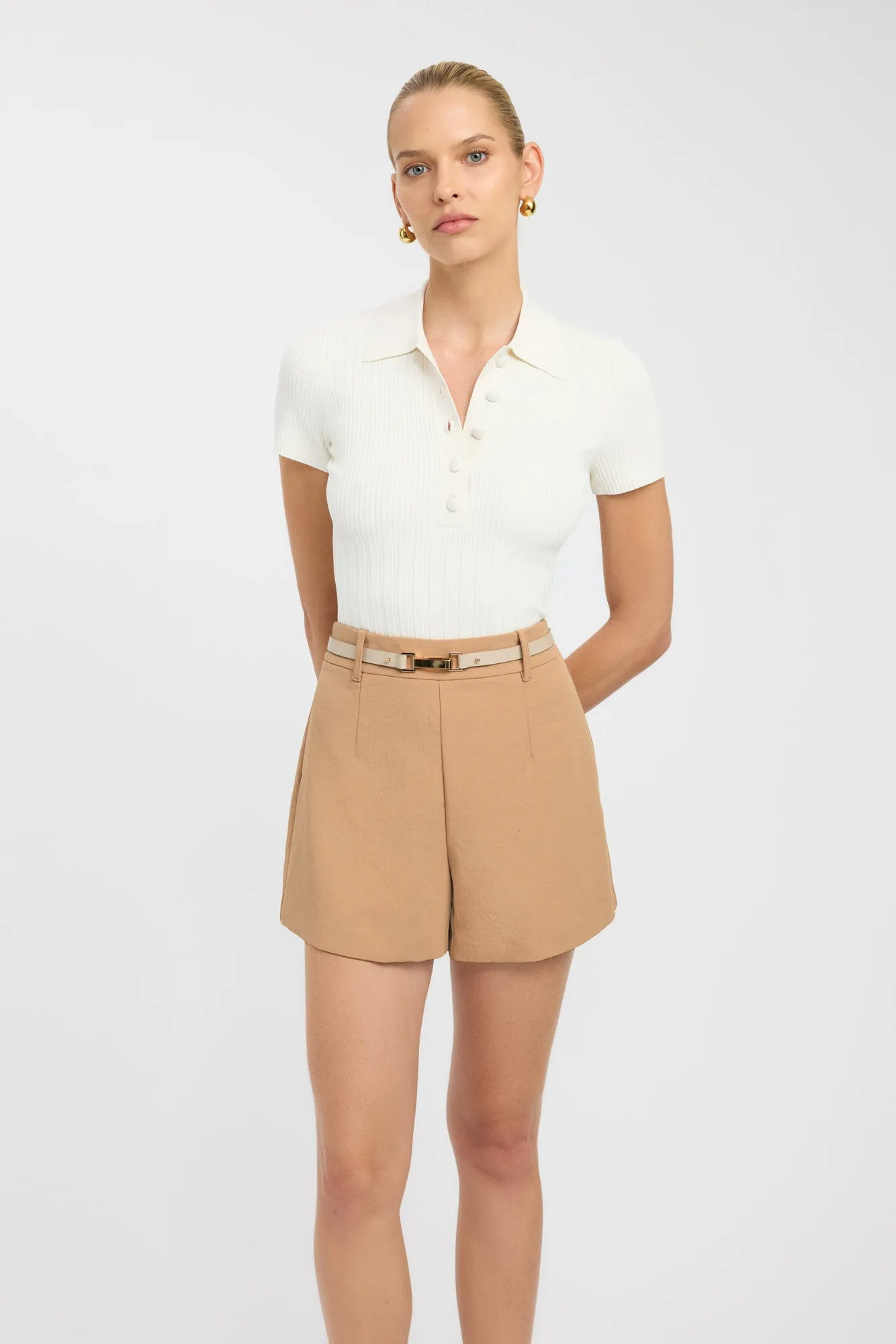 Ariel Short HighBackRise