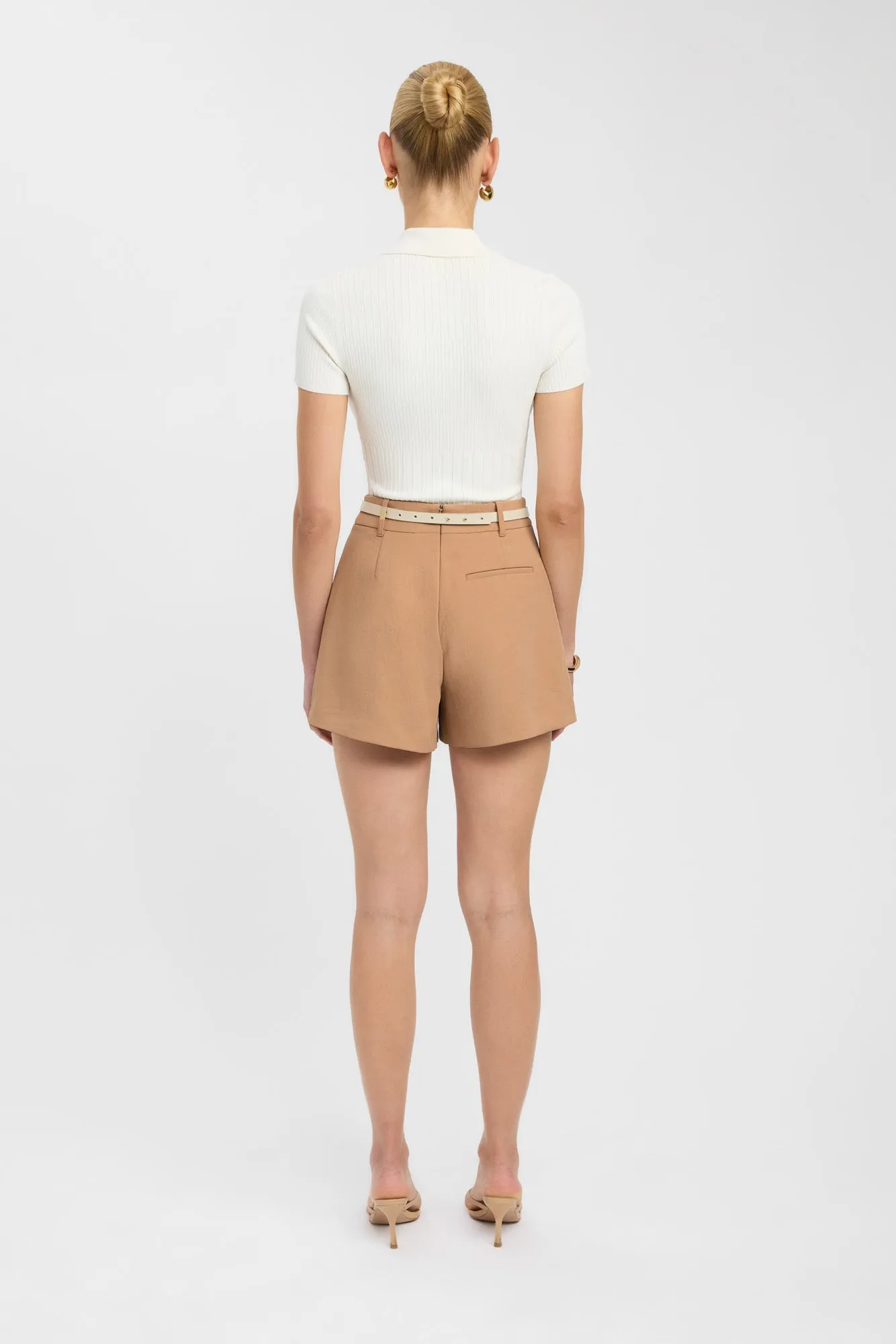 Ariel Short Slim Motion Fit poolside gear