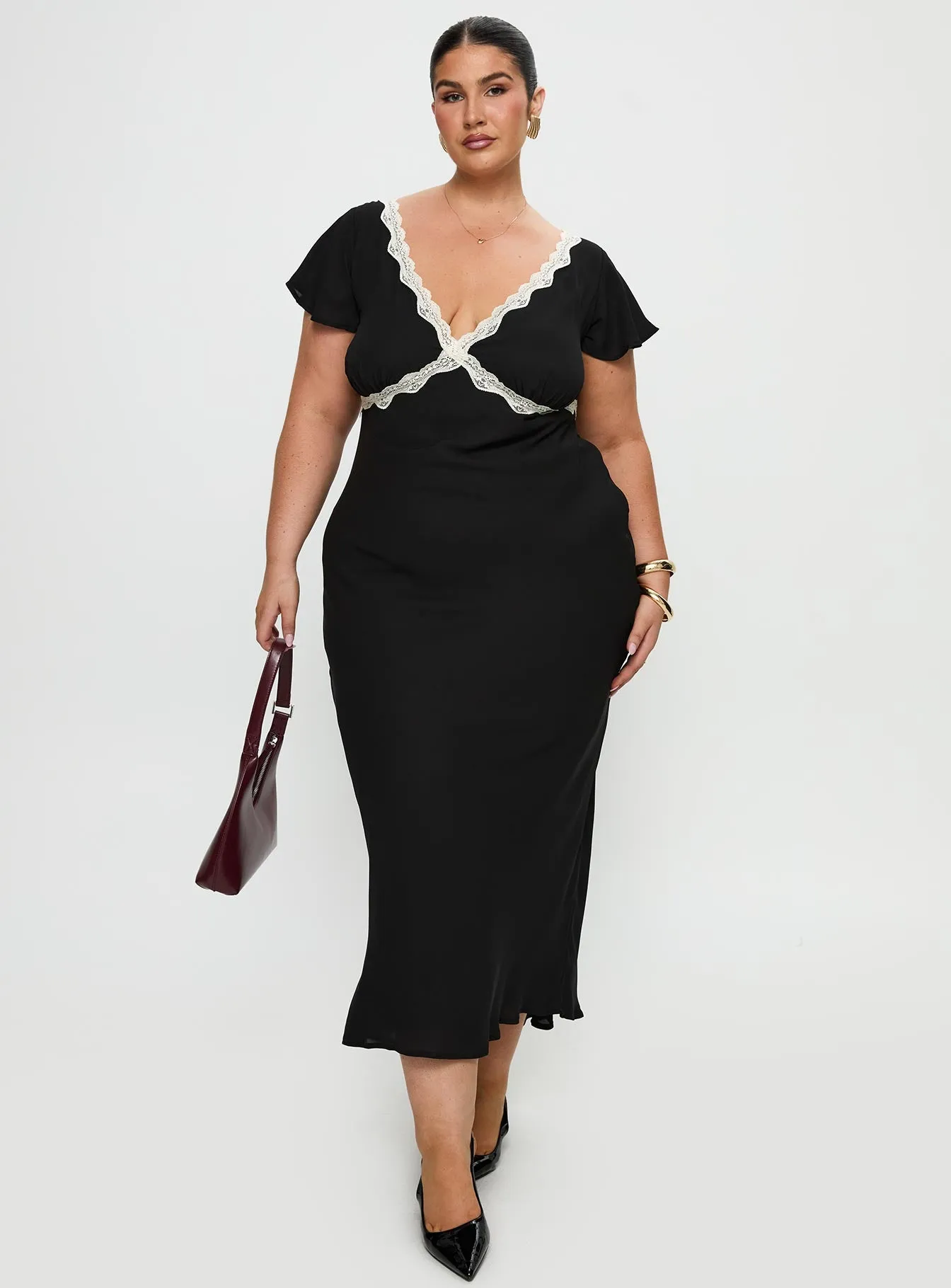 Simple Mood Barbarita Lace Maxi Dress Black Curve
