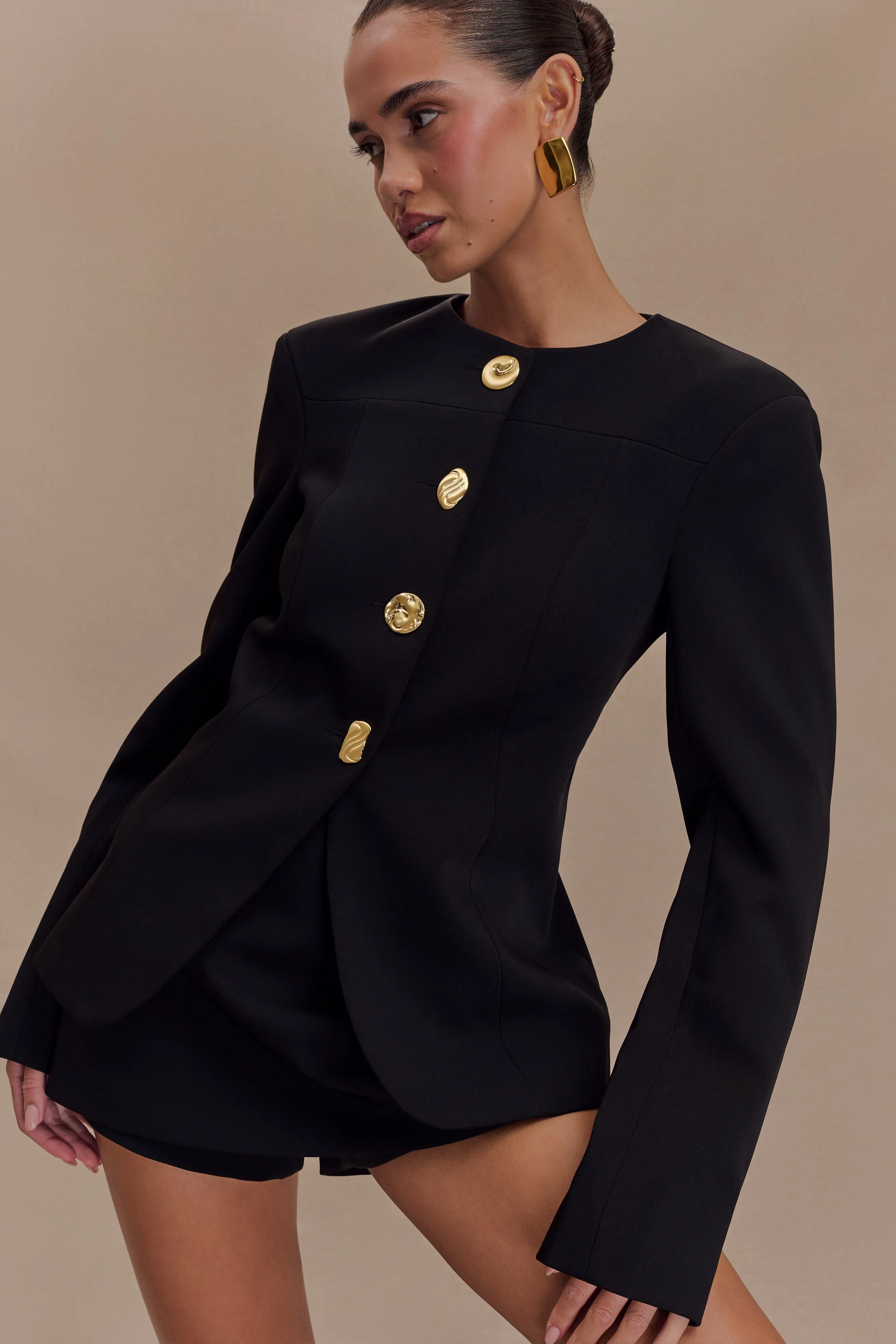 Modern Minimal Asia Mixed Button Blazer - Black