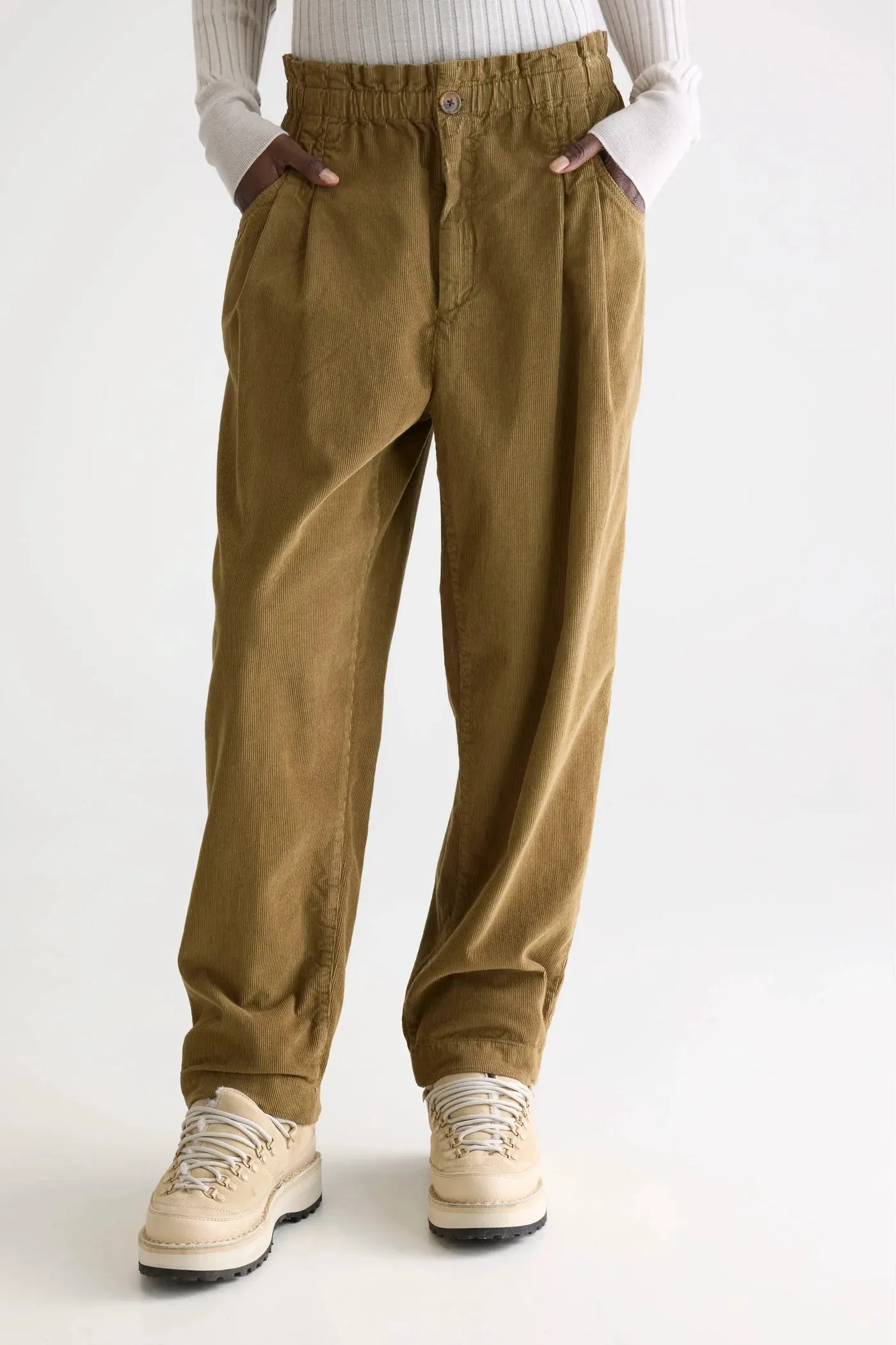Outdoor Fit Bellerose Winona Paperbag Pant Tabac