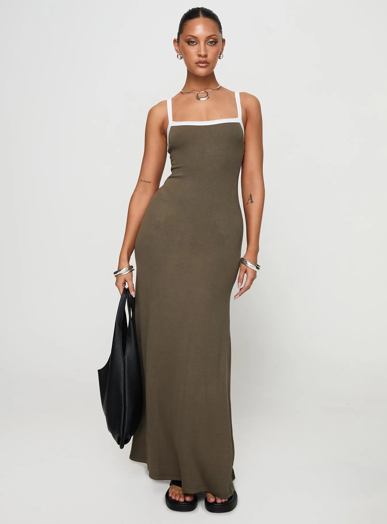 All Look Form Focus Austrina Maxi Dress Olive