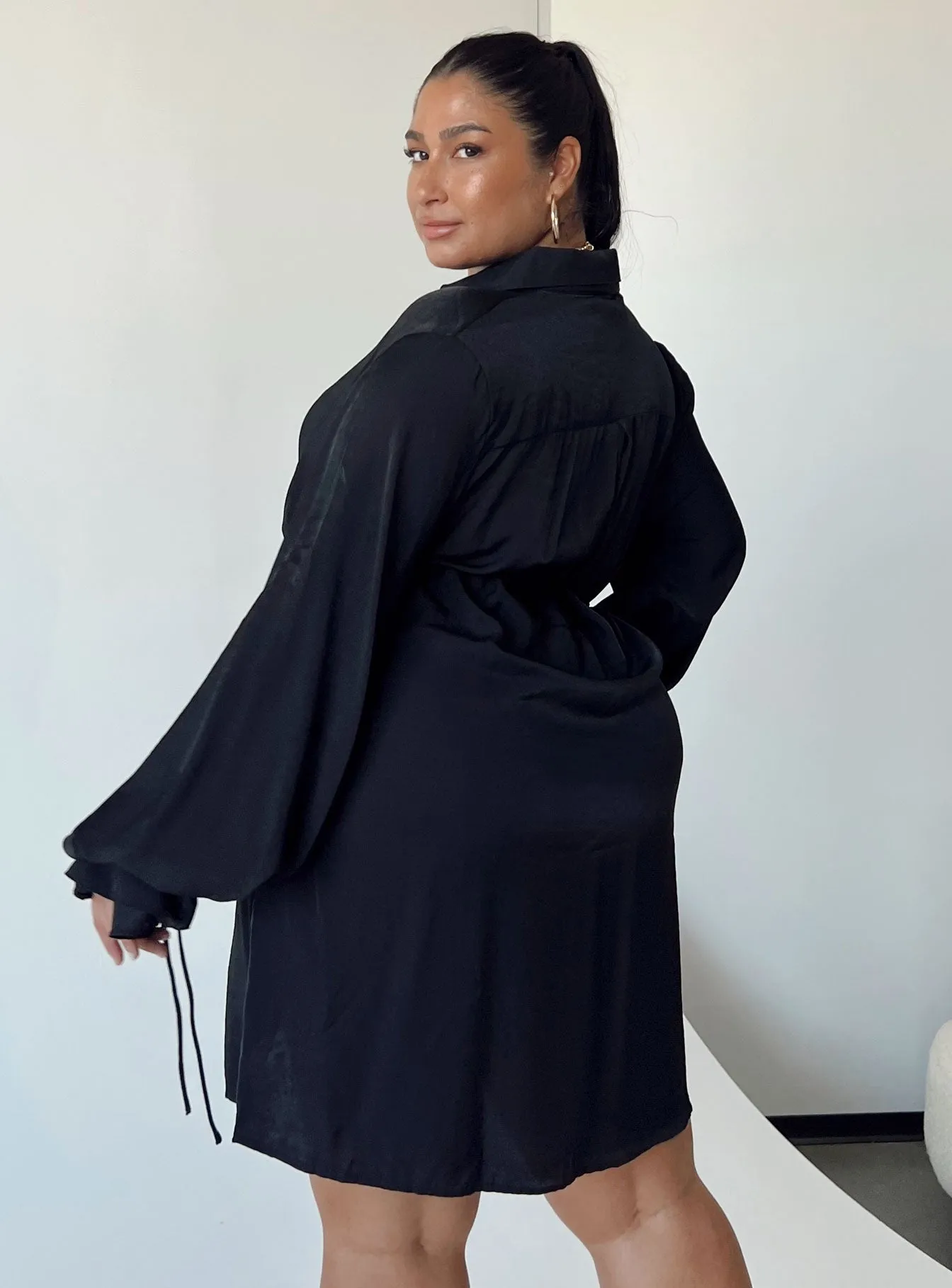 Forbidden Mini Dress Black Curve Sleek and Flattering