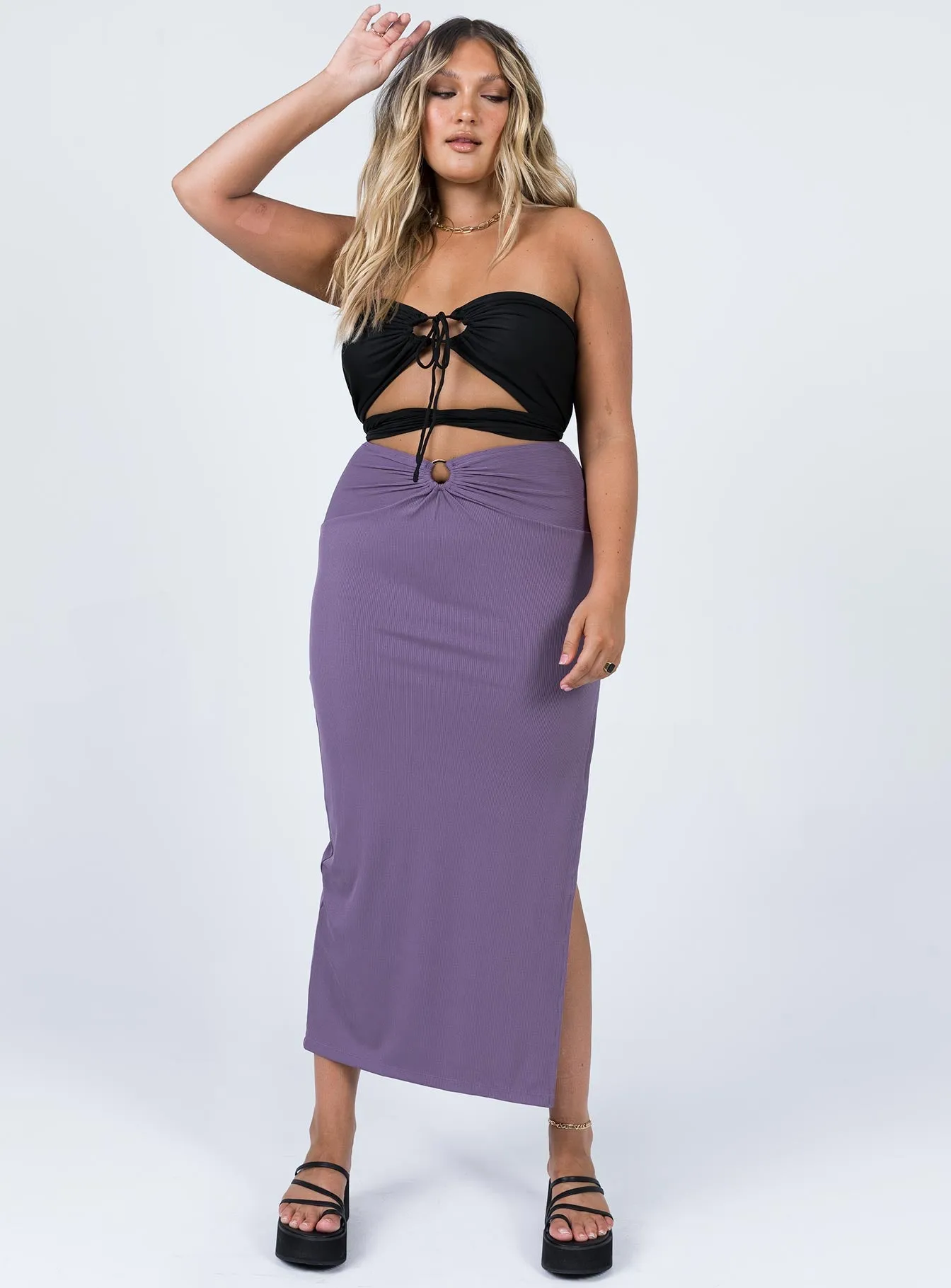 Modern Outfit Outfit Moodset Baseline Maxi Skirt Purple