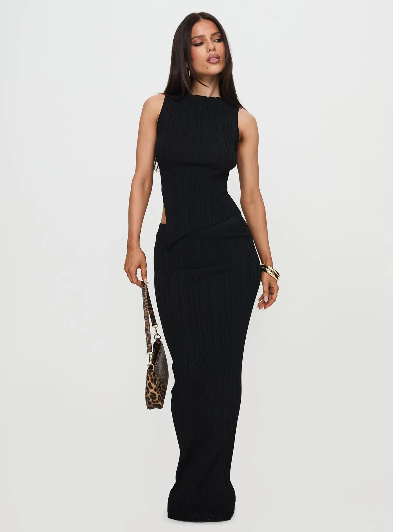 Basile Set Black Petite Influencer Style Classic Touch