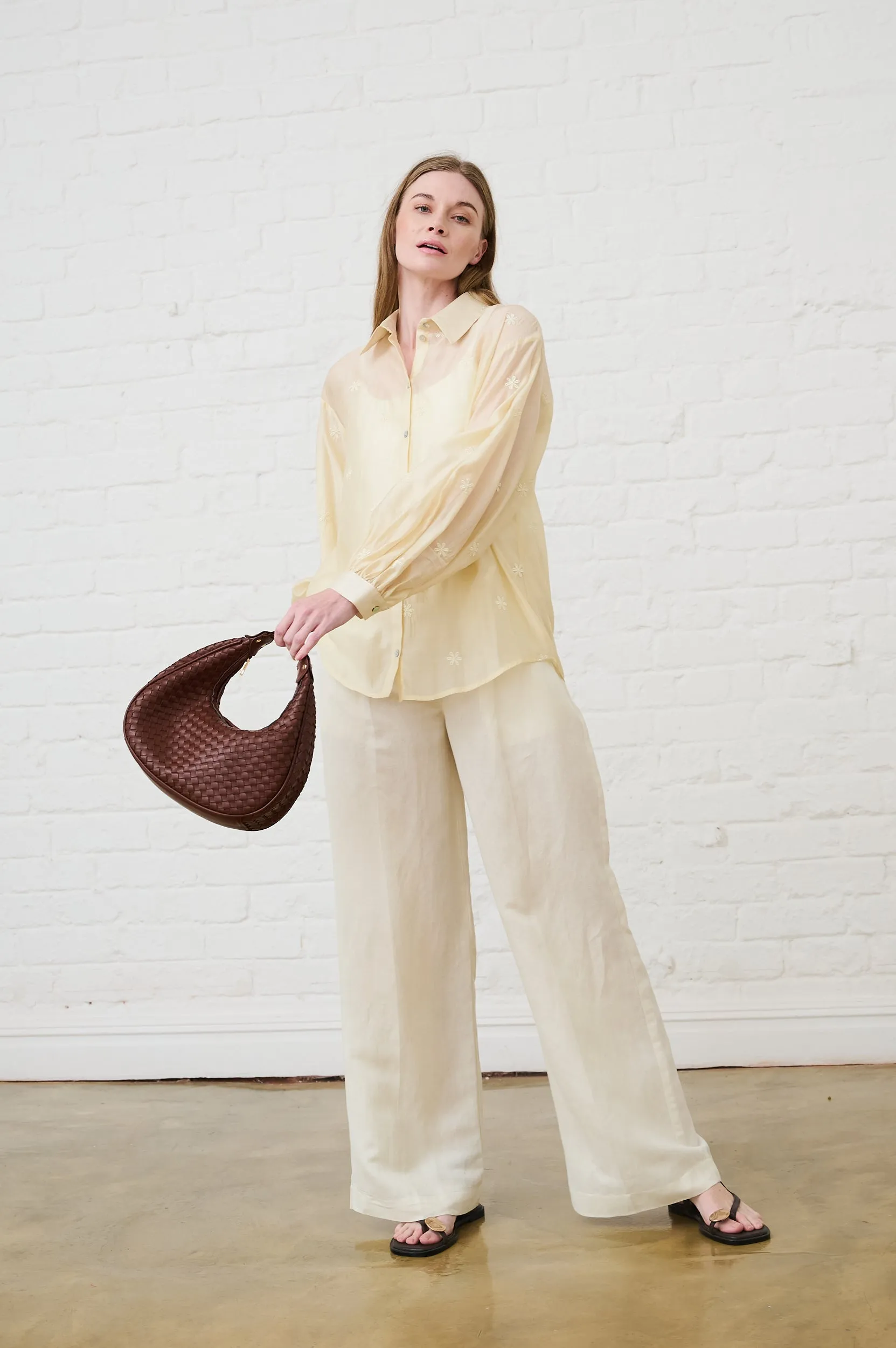 Bellow Sleeve Shirt in Butter Flower SoftenedTexturedWeave FlexibleKnit