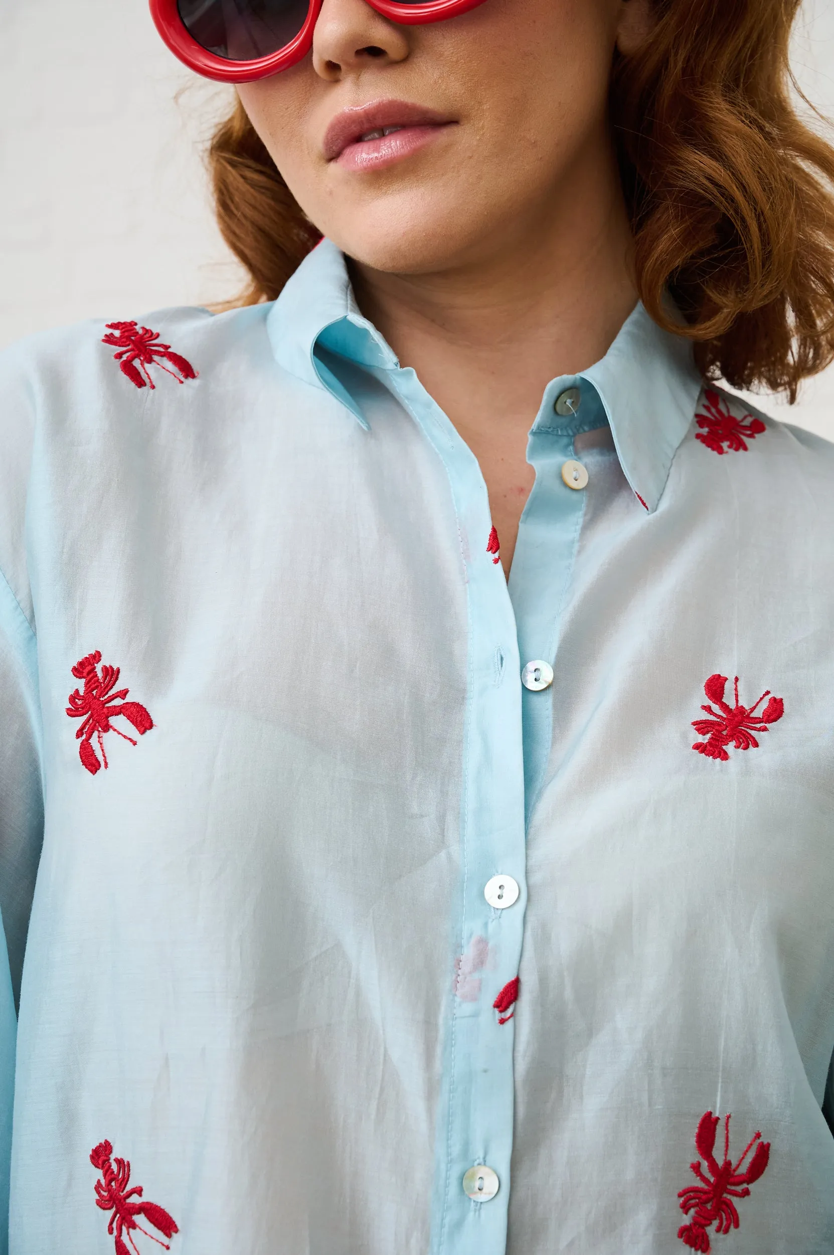 Bellow Sleeve Shirt in Embroidered Lobster Casual Statement Sleek Fit
