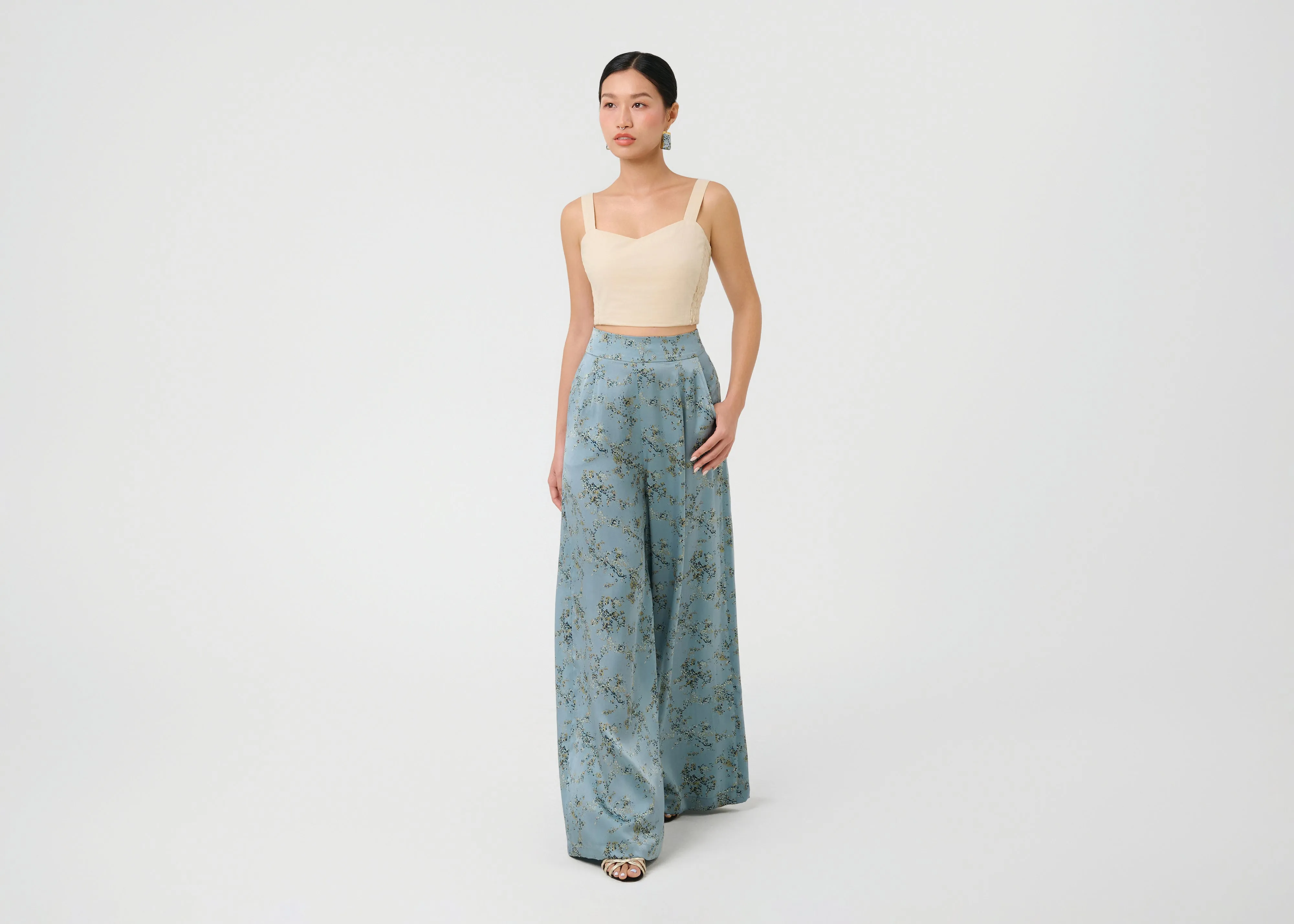 BINH MINH - FORGET-ME-NACRE All-day Flex Full Motion