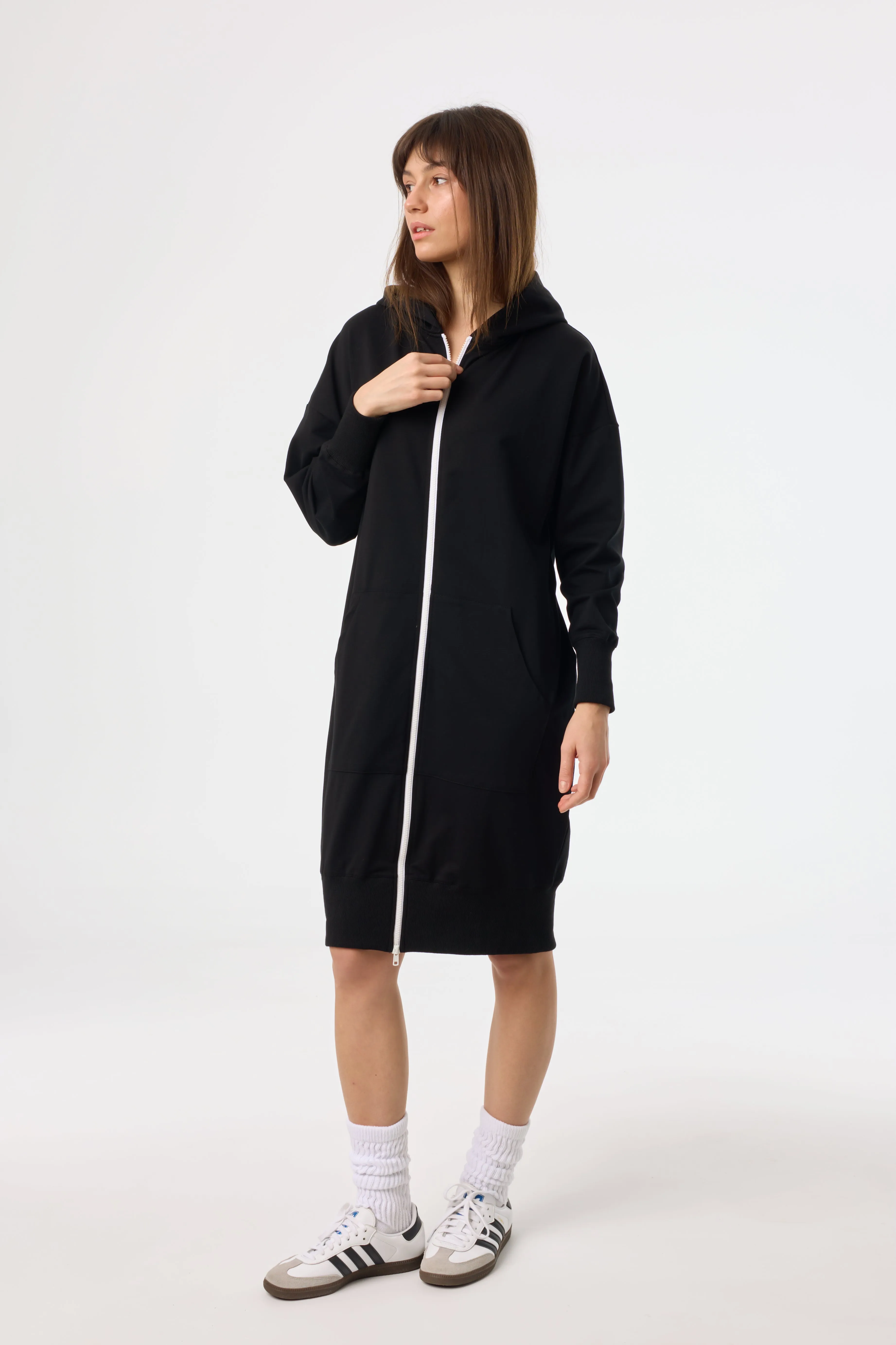Black and White Zipper Sweatshirt Dress Classic Waistband
