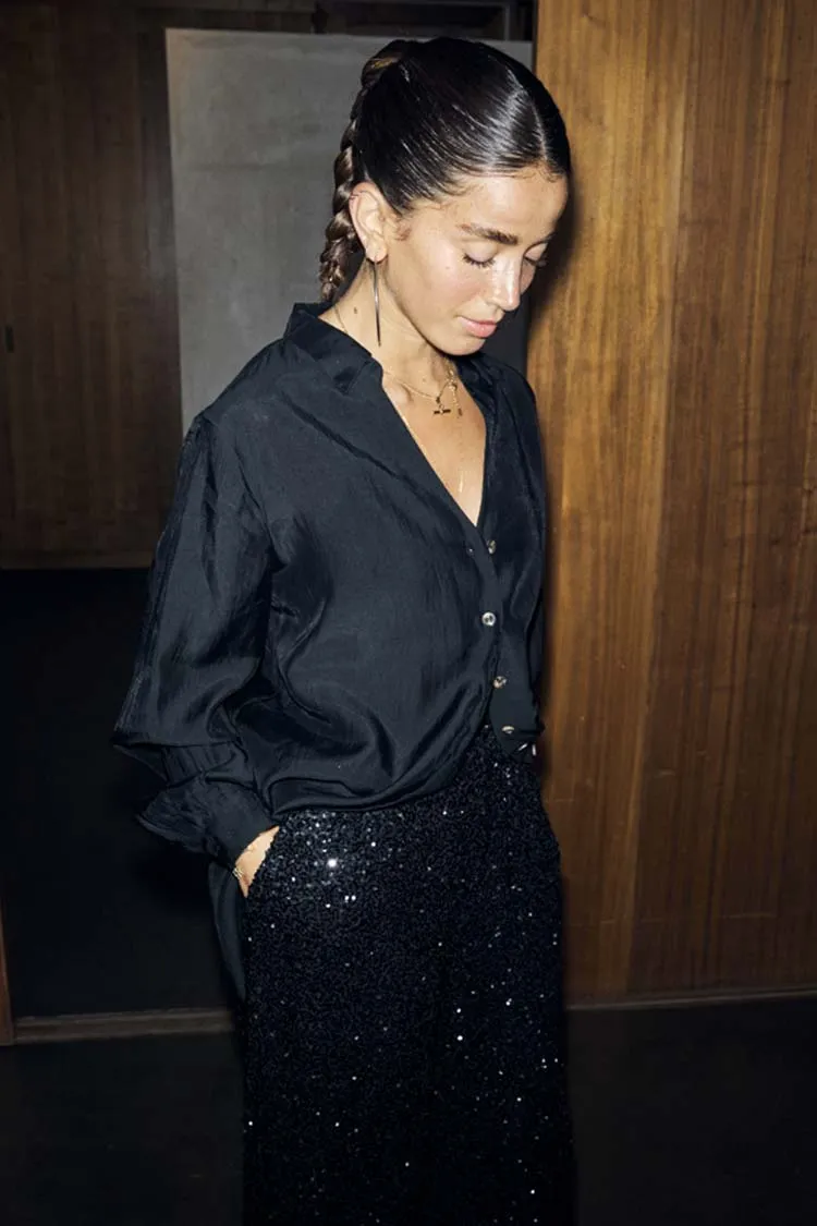 Black Miley Shirt Chic and Cozy