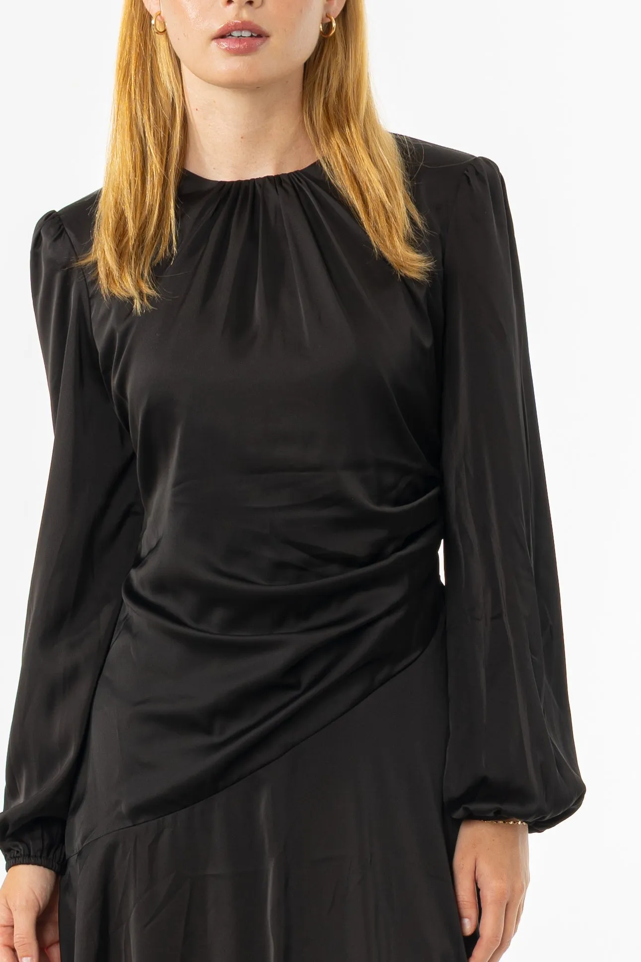 Relaxed and stylish Slim-fit Black Side Draped Dress