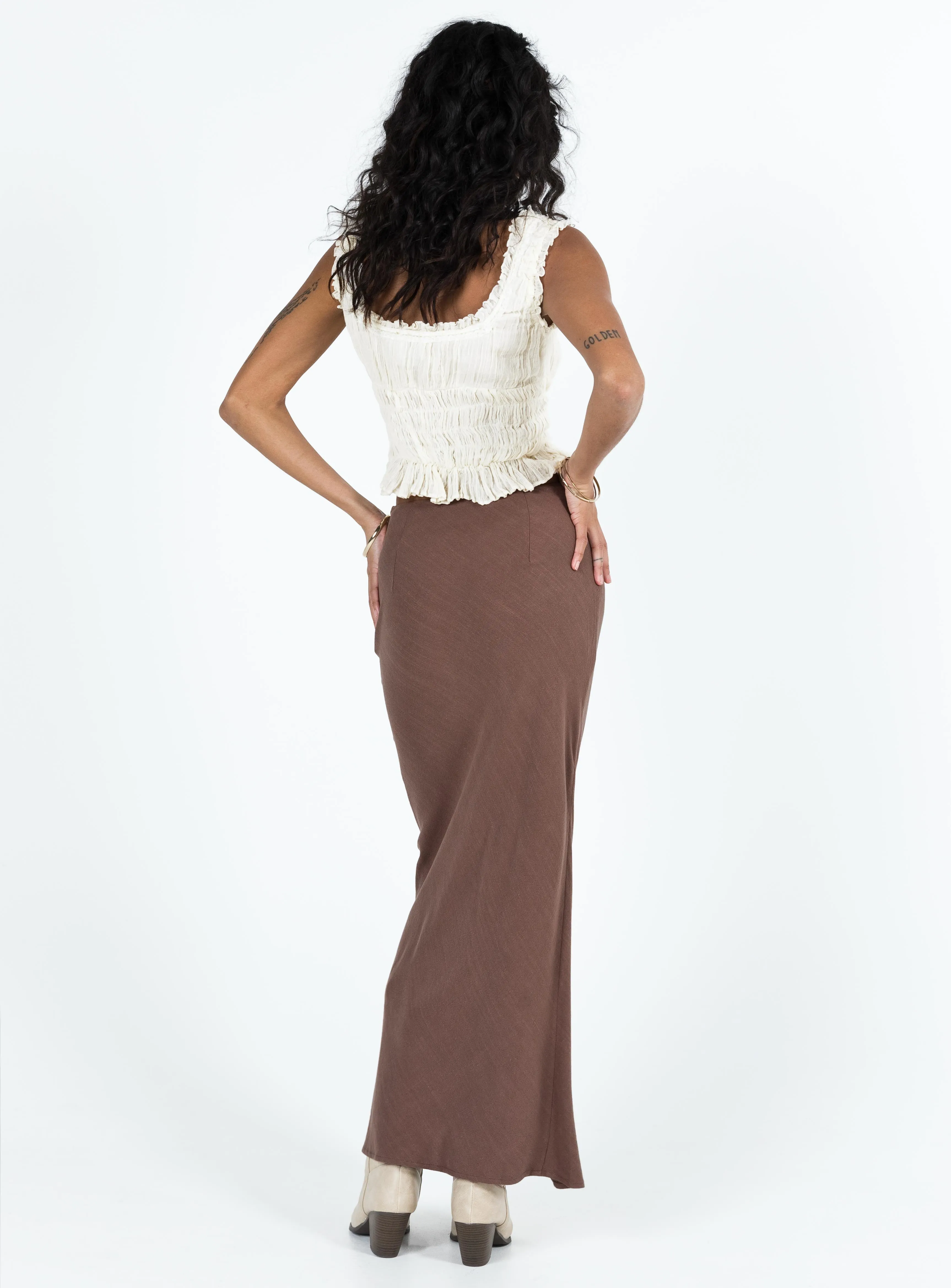 Jodie Maxi Skirt Brown Summer Outfit