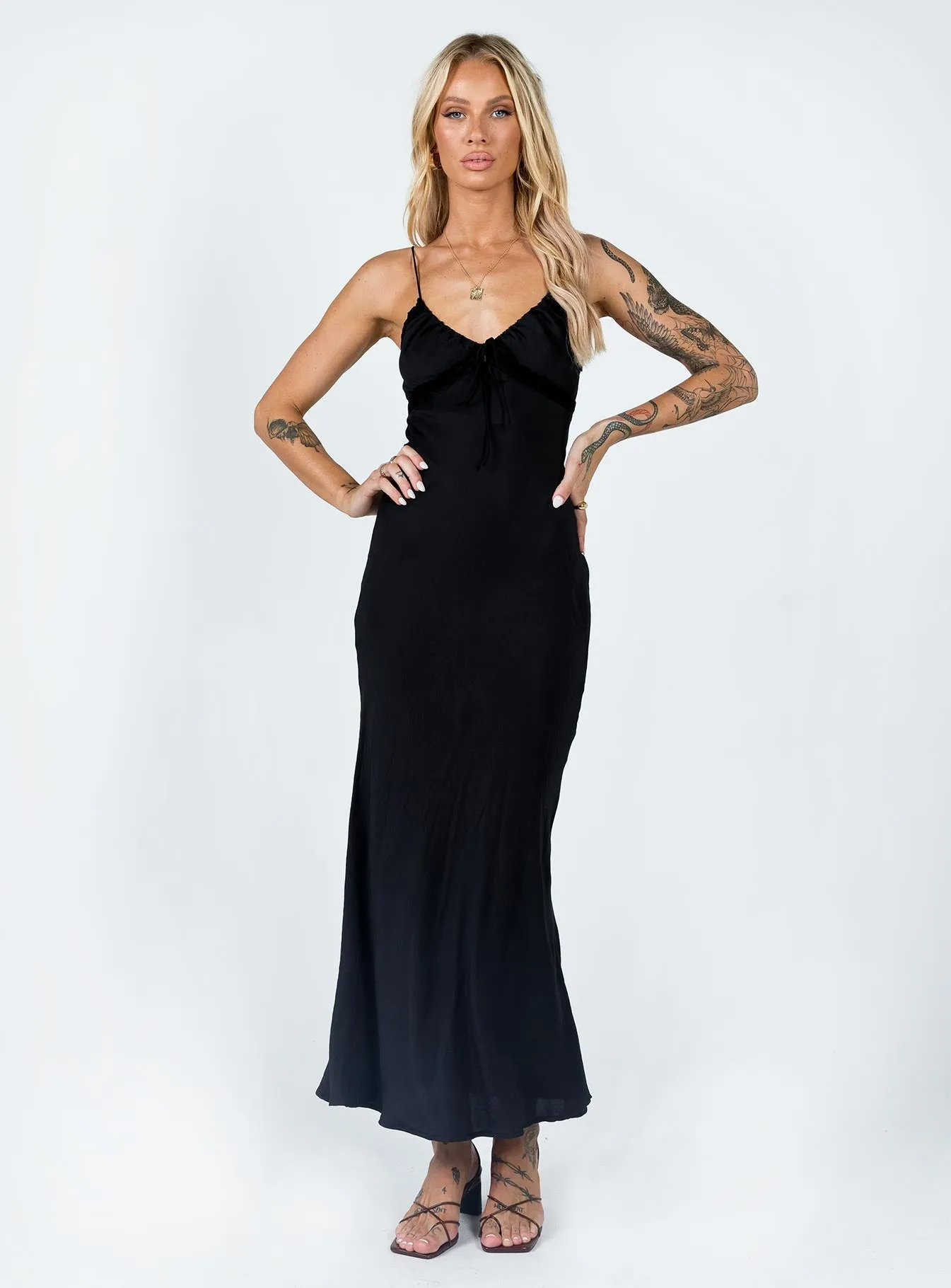 Emily Maxi Dress Black Soft Gradient