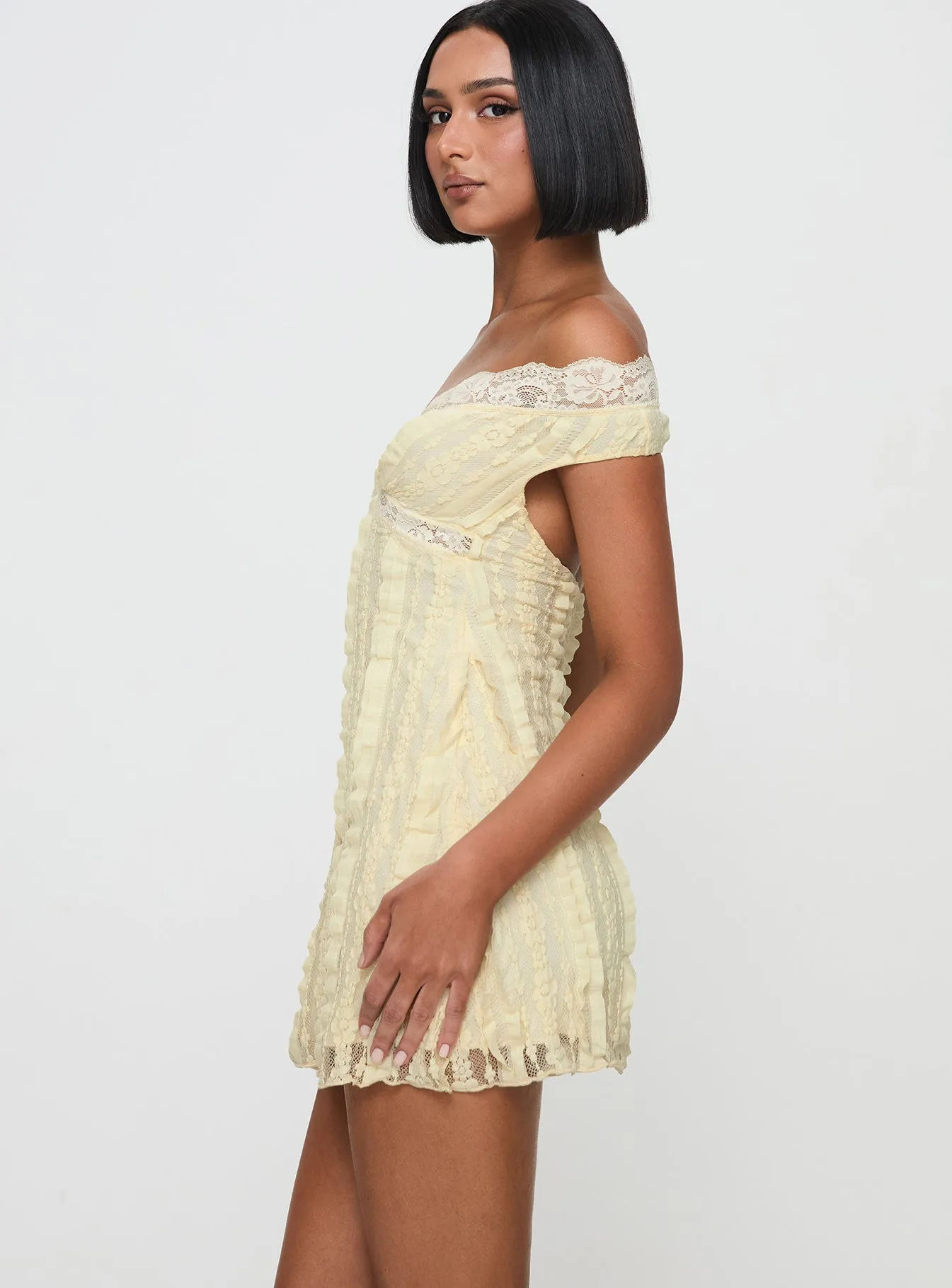 Bonnin Off The Shoulder Lace Mini Dress Yellow Fitted Style