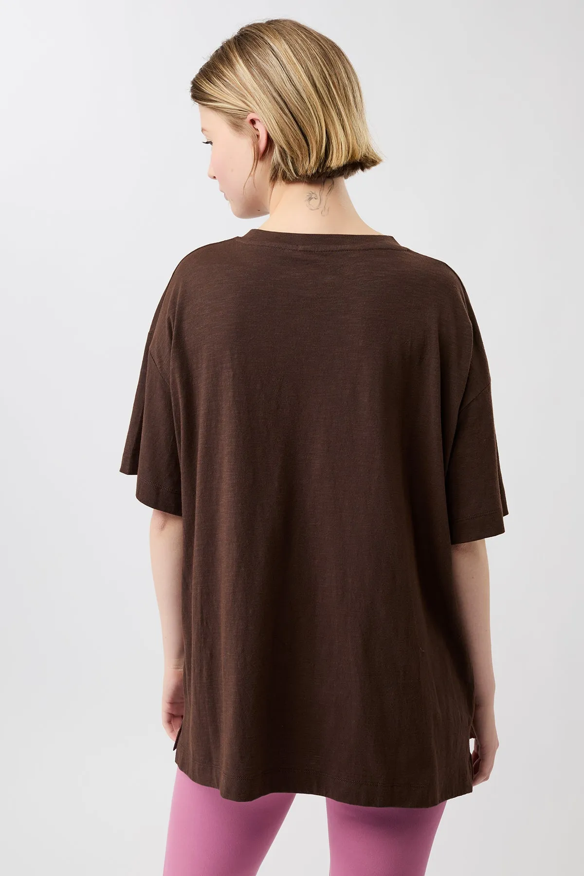 Boyfriend Tee - Terra DoubleStitchedHem Luxury exclusivity