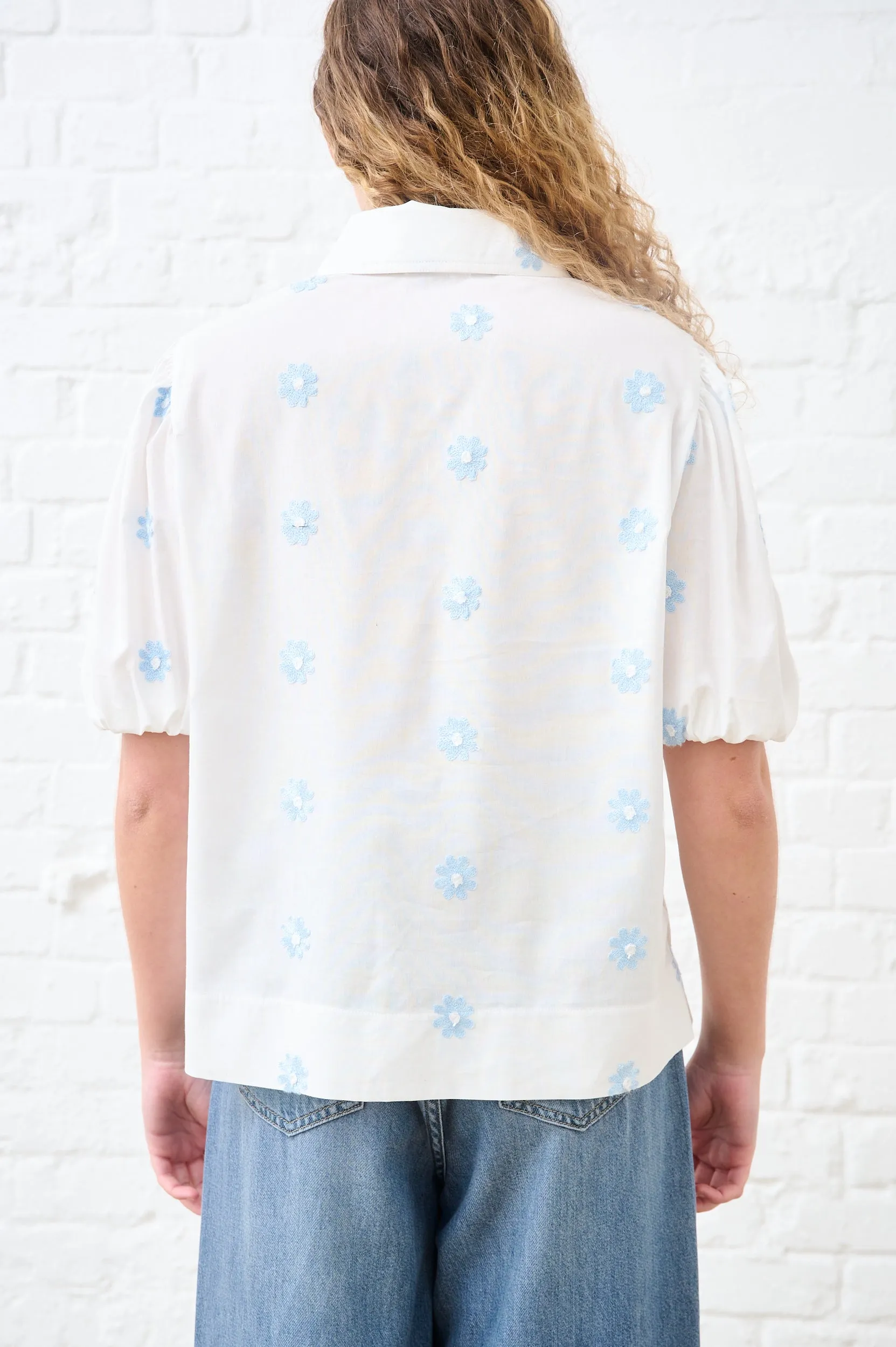 Stone Wash Process Balloon Sleeve Shirt in Blue Flower