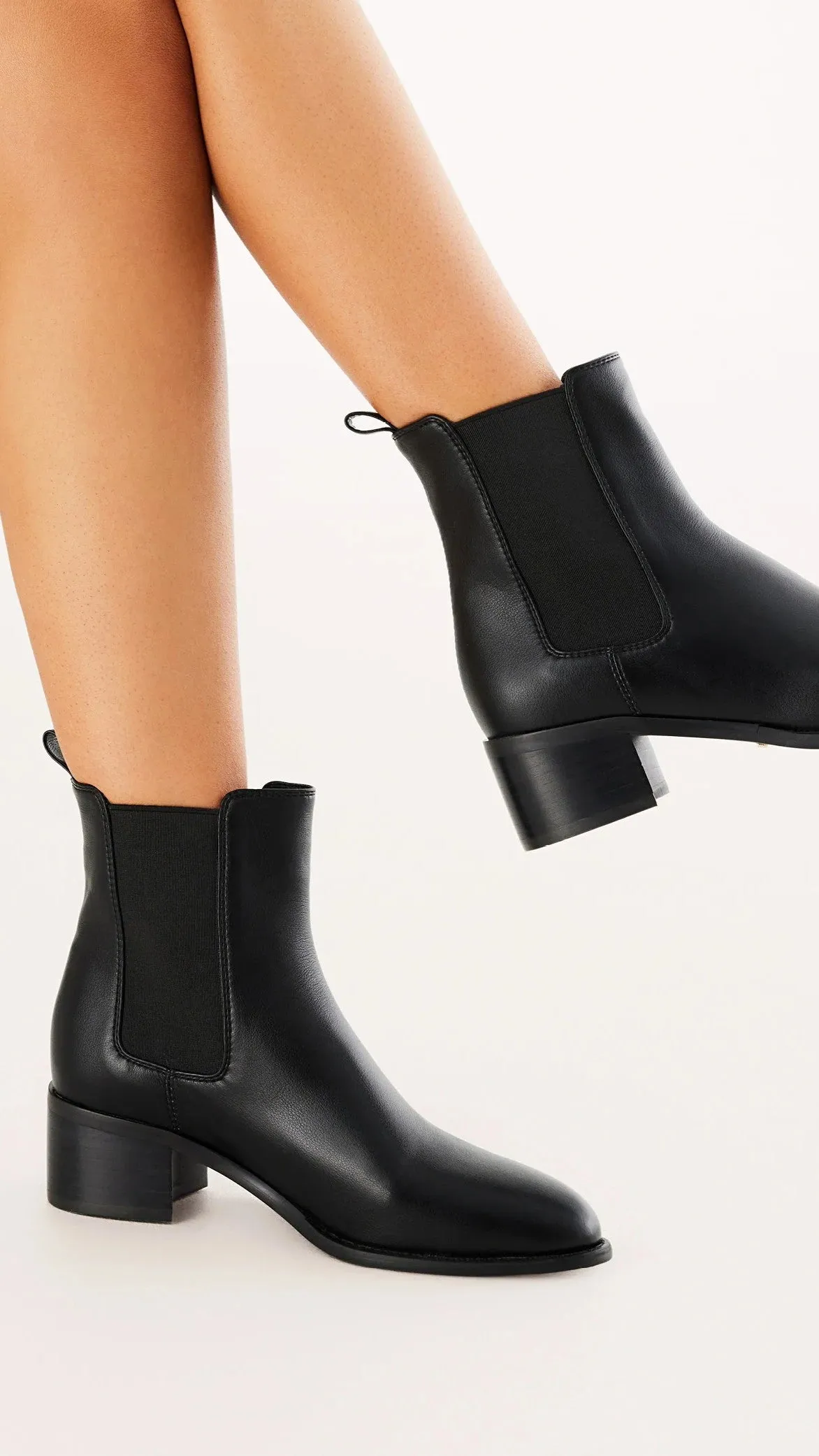 Novalee Boots - Black Comfortable Foot Feel athletic style