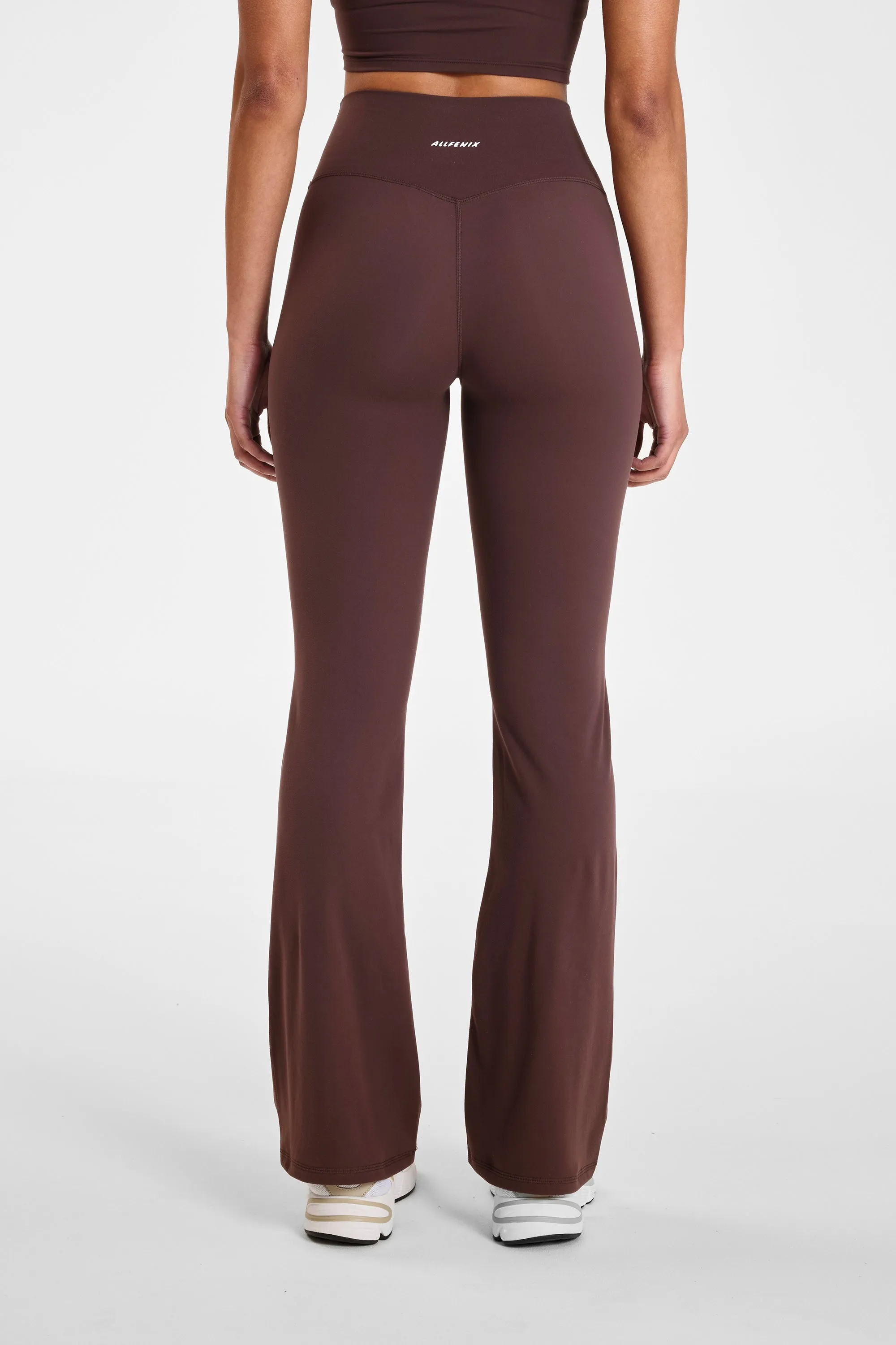 Chic And Relaxed ALLFENIX CloudCore Flared Legging