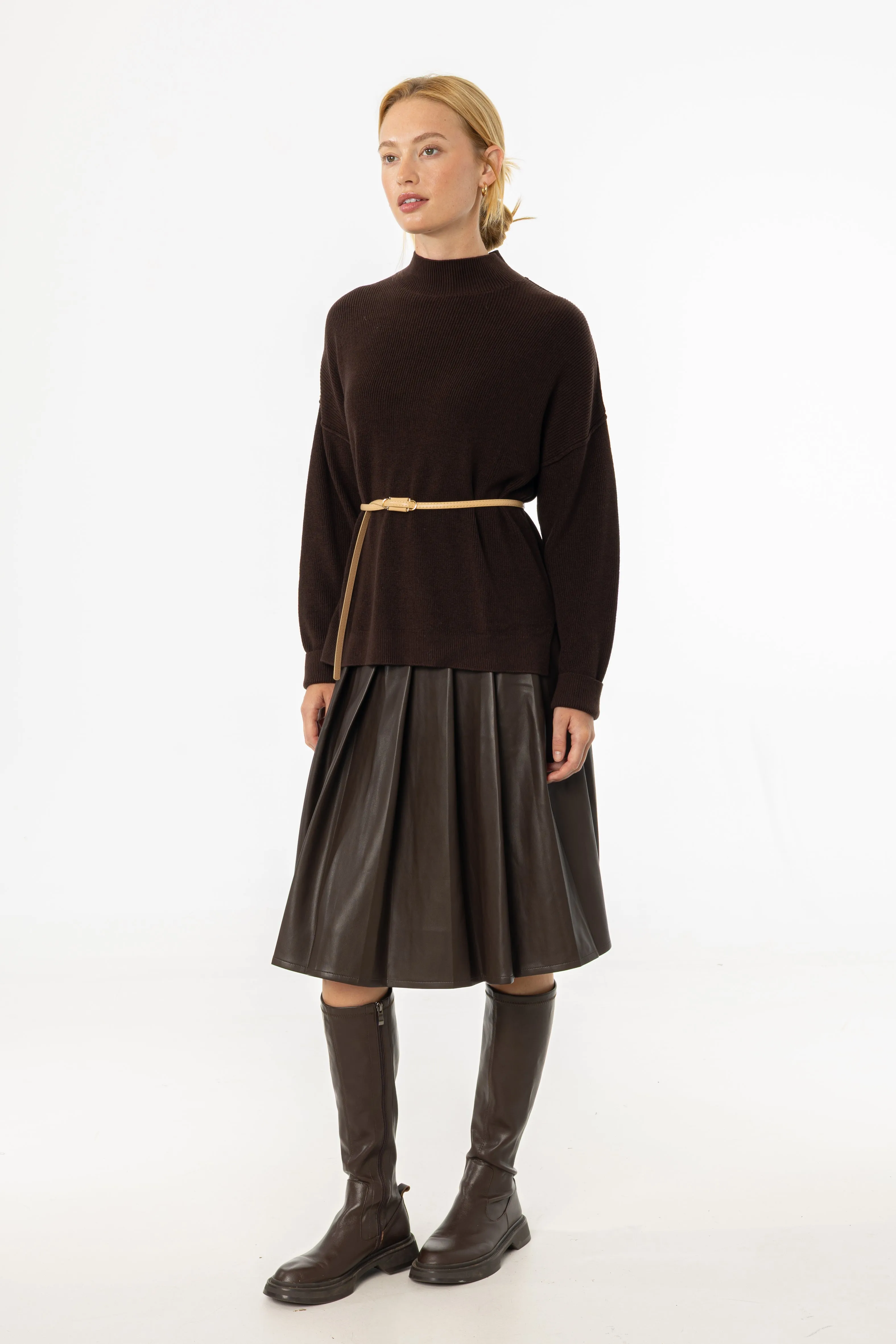 Brown Pleated Vegan Leather Skirt Subtle Detail Dance Practice