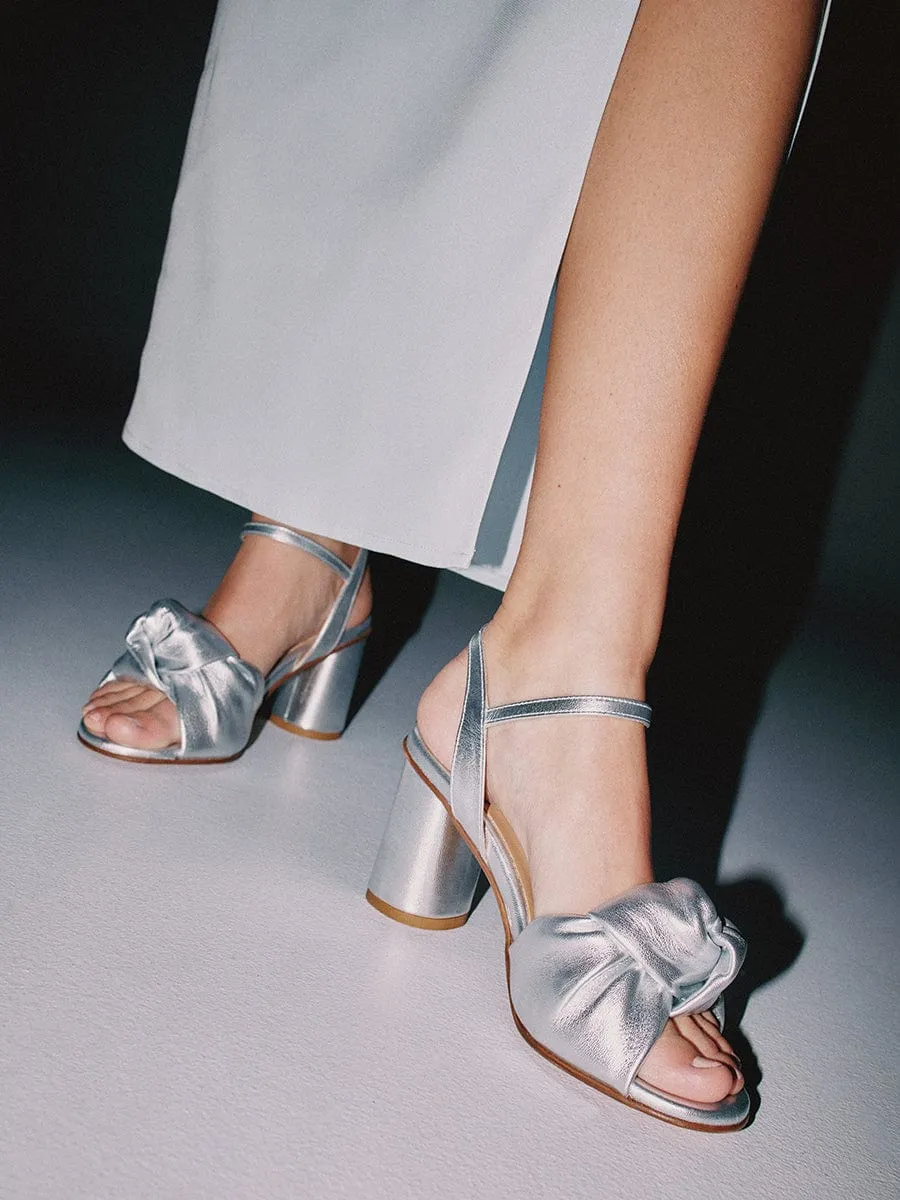 Weekend Energy Noto Silver Heel