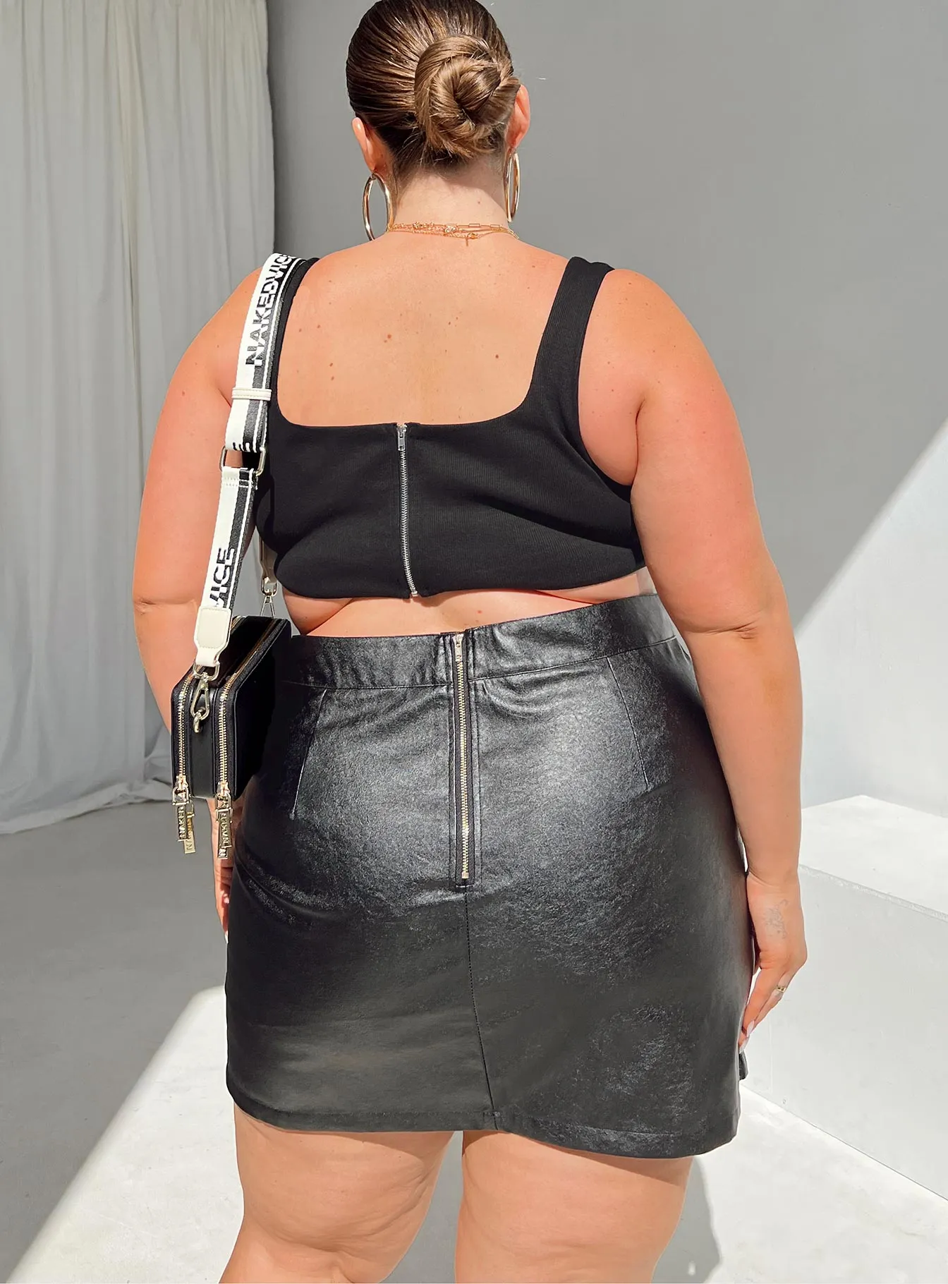 Foldable Packability Chelsea Mini Skirt Black Curve