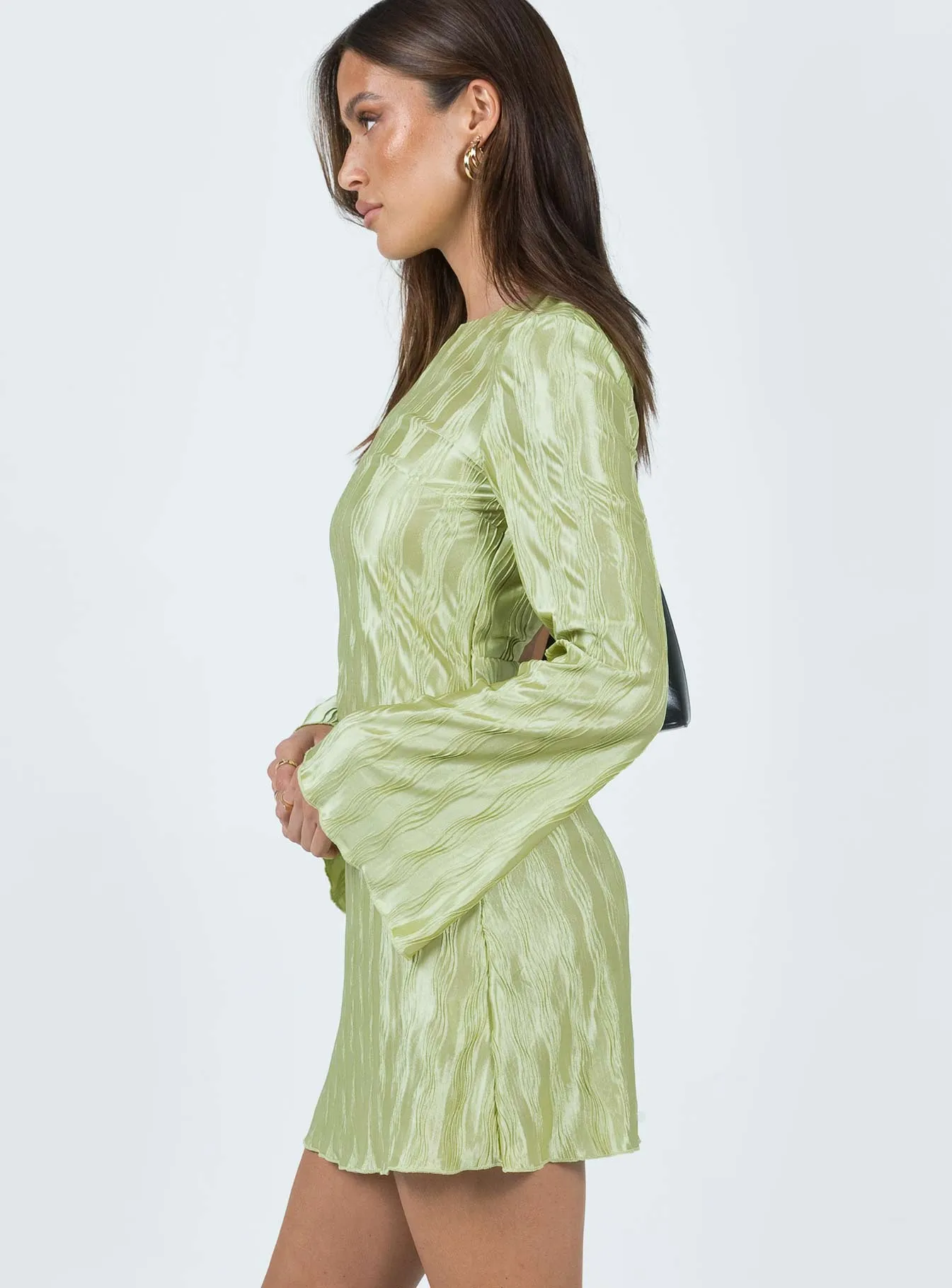 Minimal Comfort Chic and Elegant Venaya Mini Dress Green