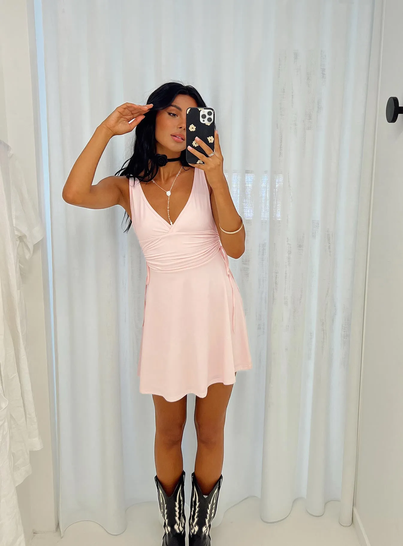 Smooth Line Payne Mini Dress Pink