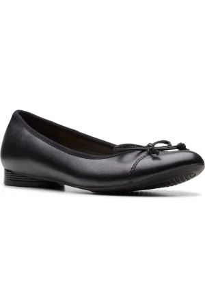 Clarks Loreleigh Rae in black leather Anytime Go