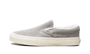 CLASSIC SLIP ON "COZY HUG" Street Pic