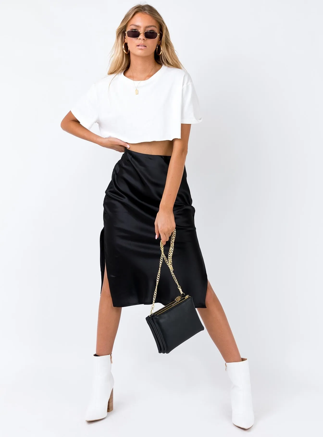 Airy Look Chill Feel Cleo Lavoe Midi Skirt Black