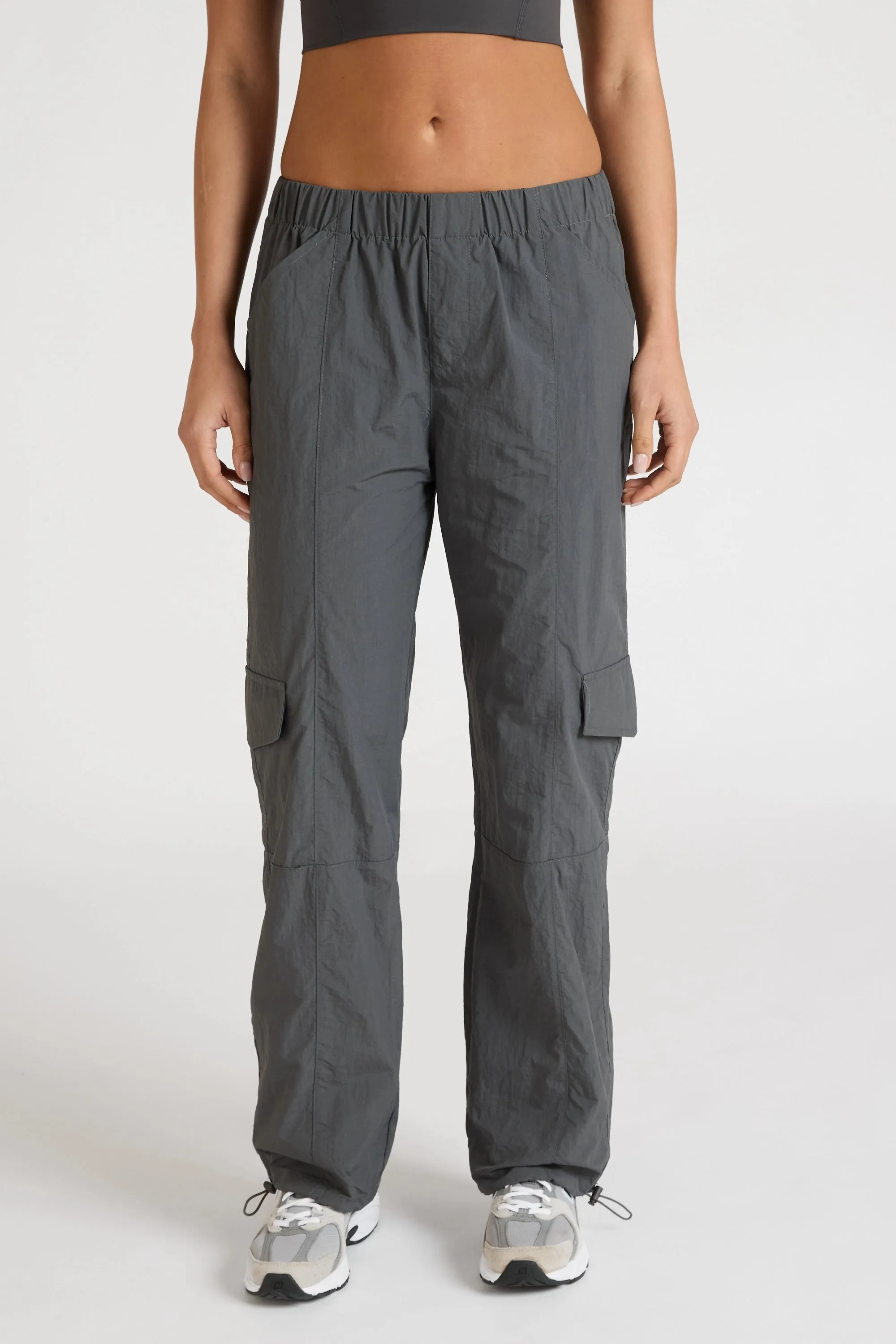Utility pocket Active Spray Parachute Pant